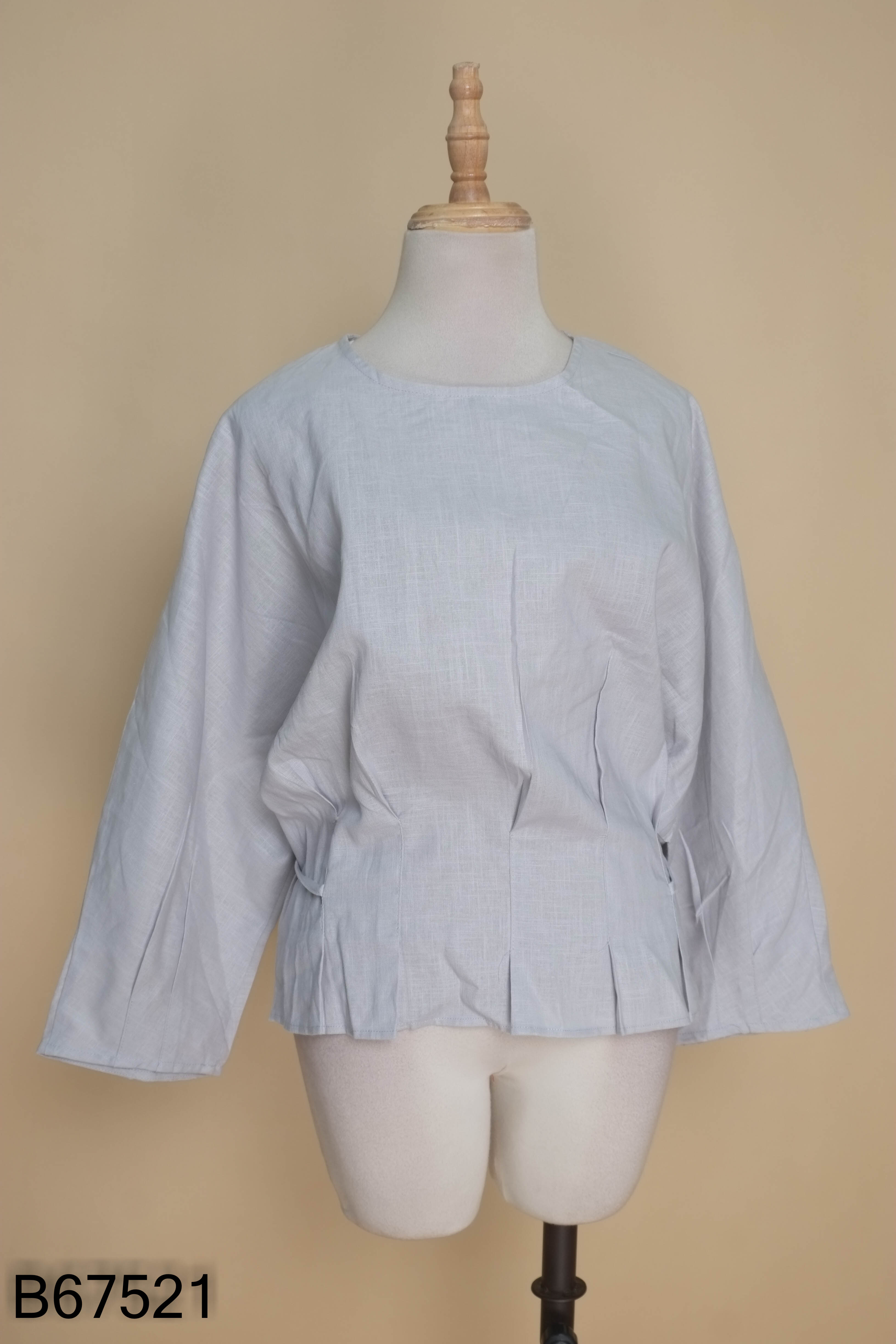 Áo ghi cổ tròn tay lửng