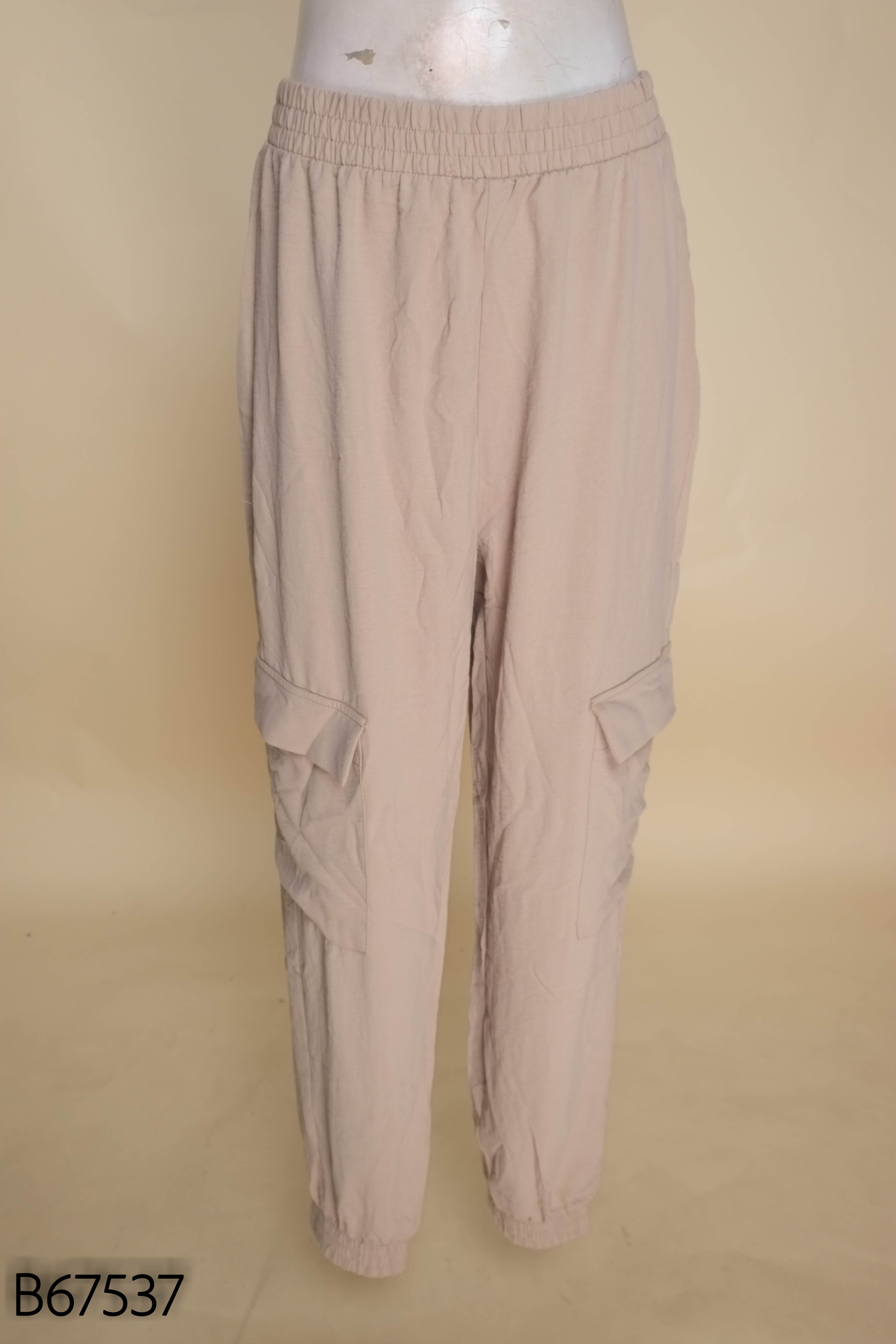 Quần vải be bo chun ống ZARA (xuất)