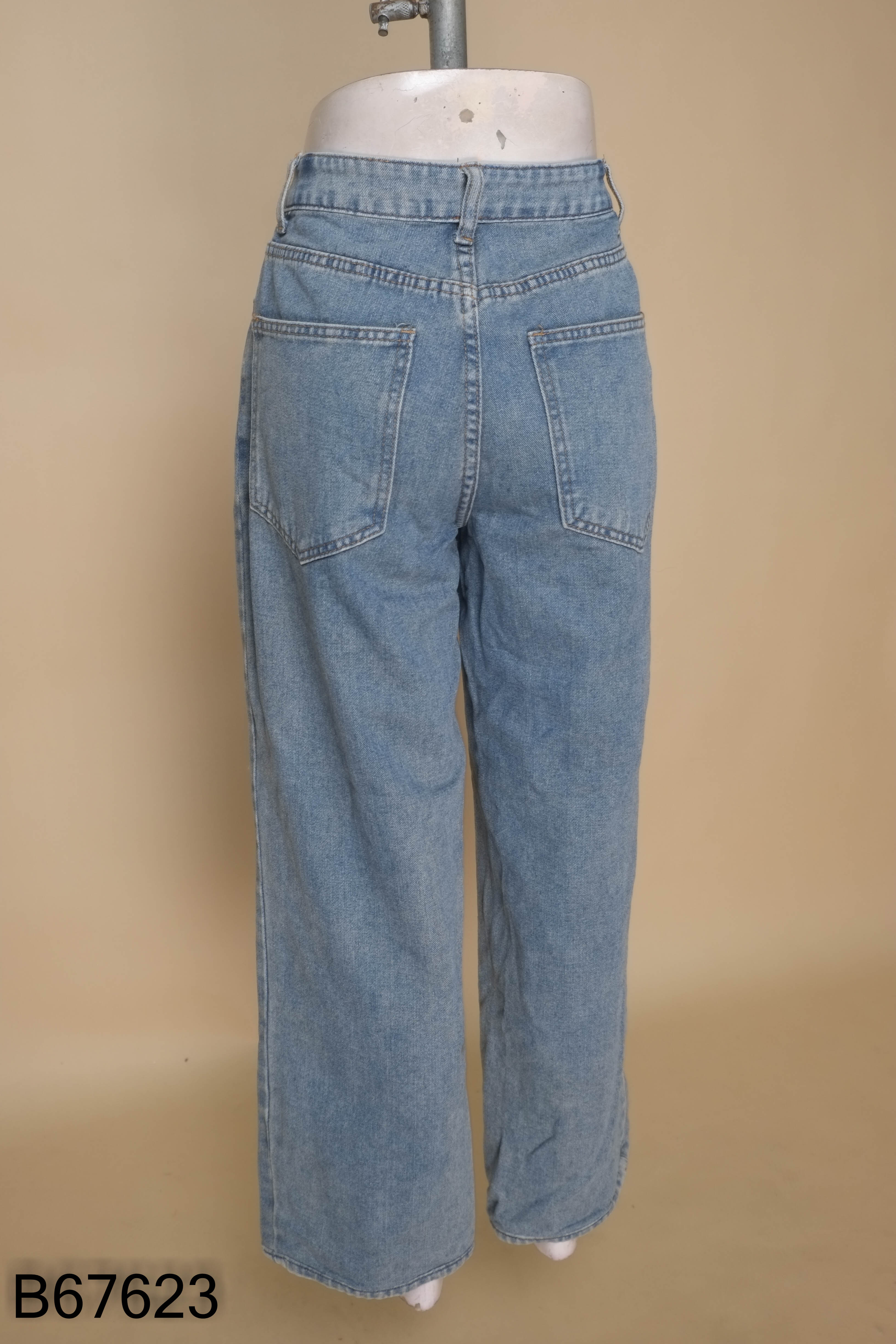 Quần jean MISSGUIDED xanh