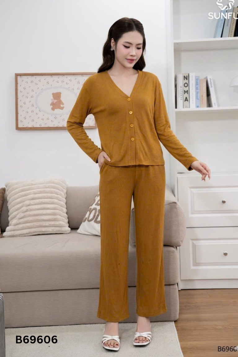 Set áo cadigan nâu + quần dài