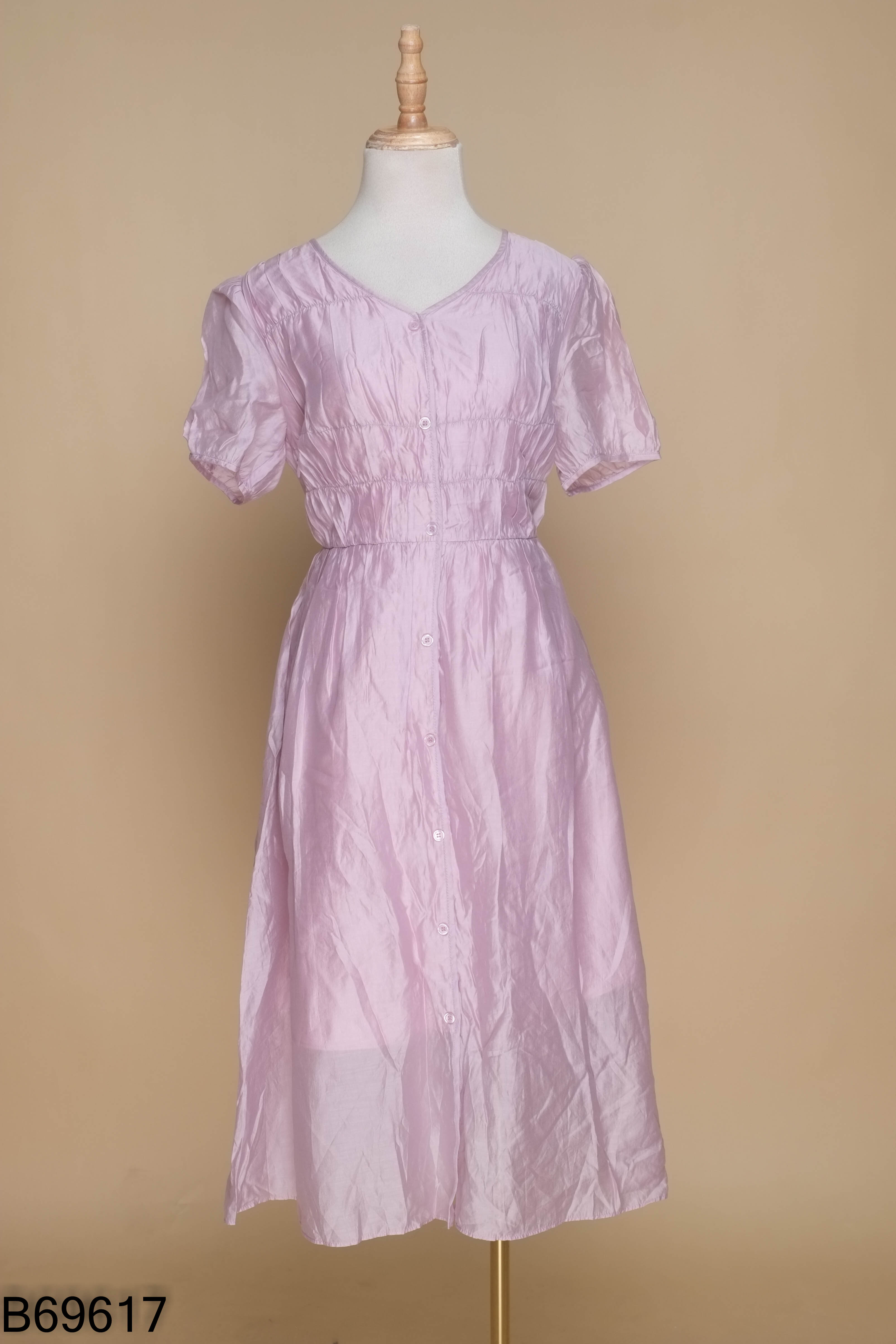 Váy babydoll tím cổ tim phối cúc