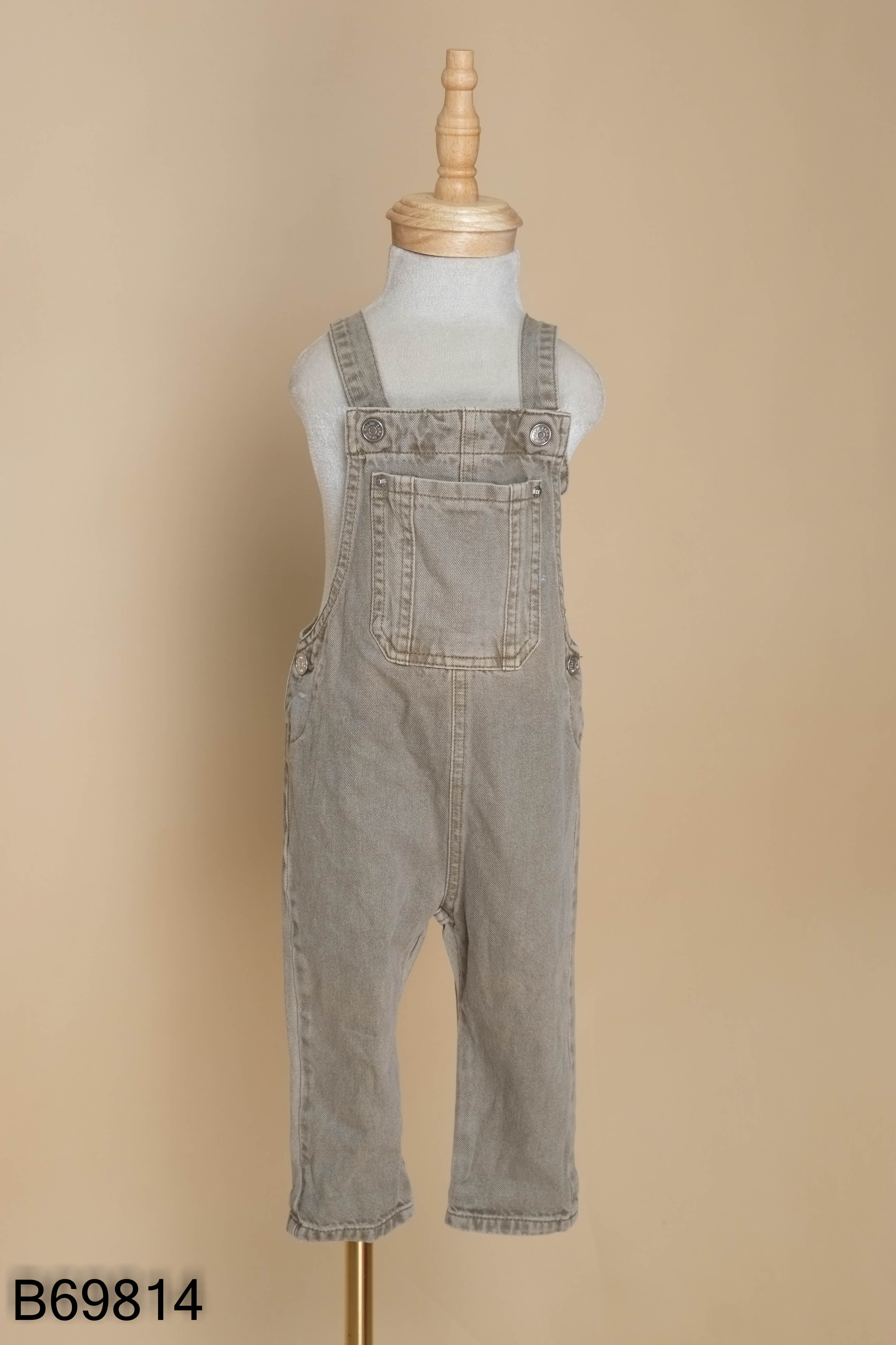 NEWTAG Yếm quần jeans xanh rêu kid