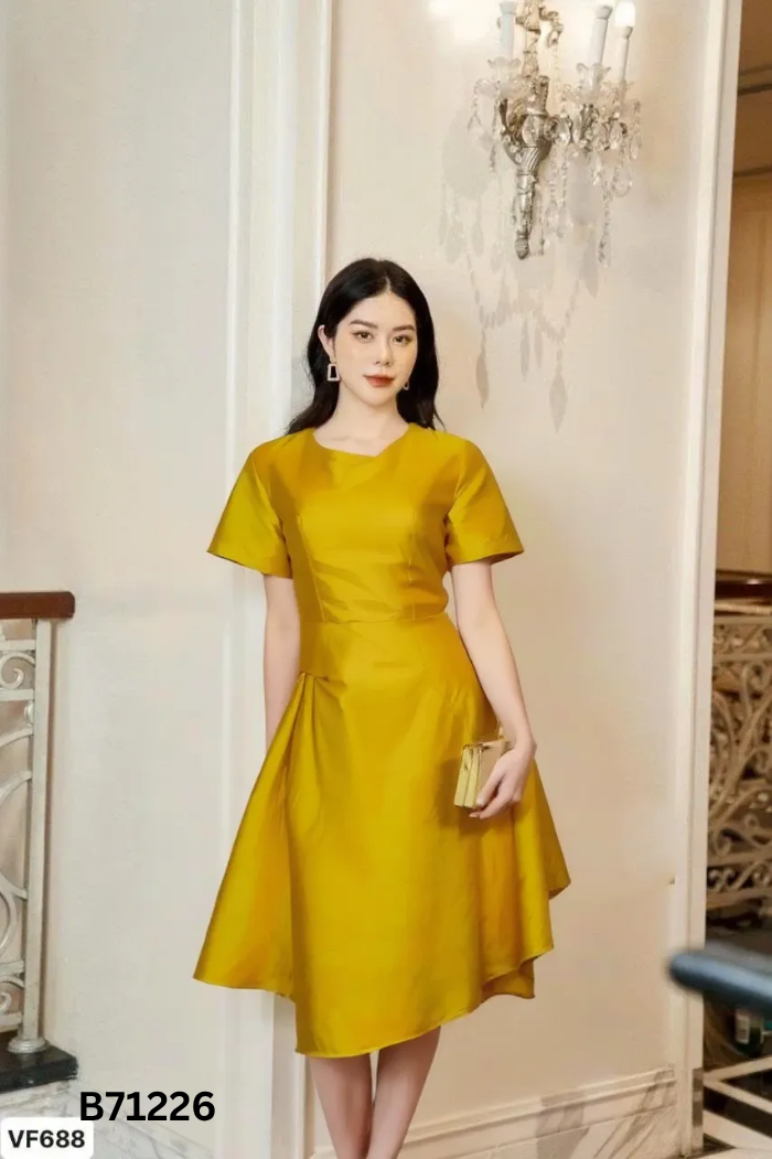Váy taffta vàng trơn
