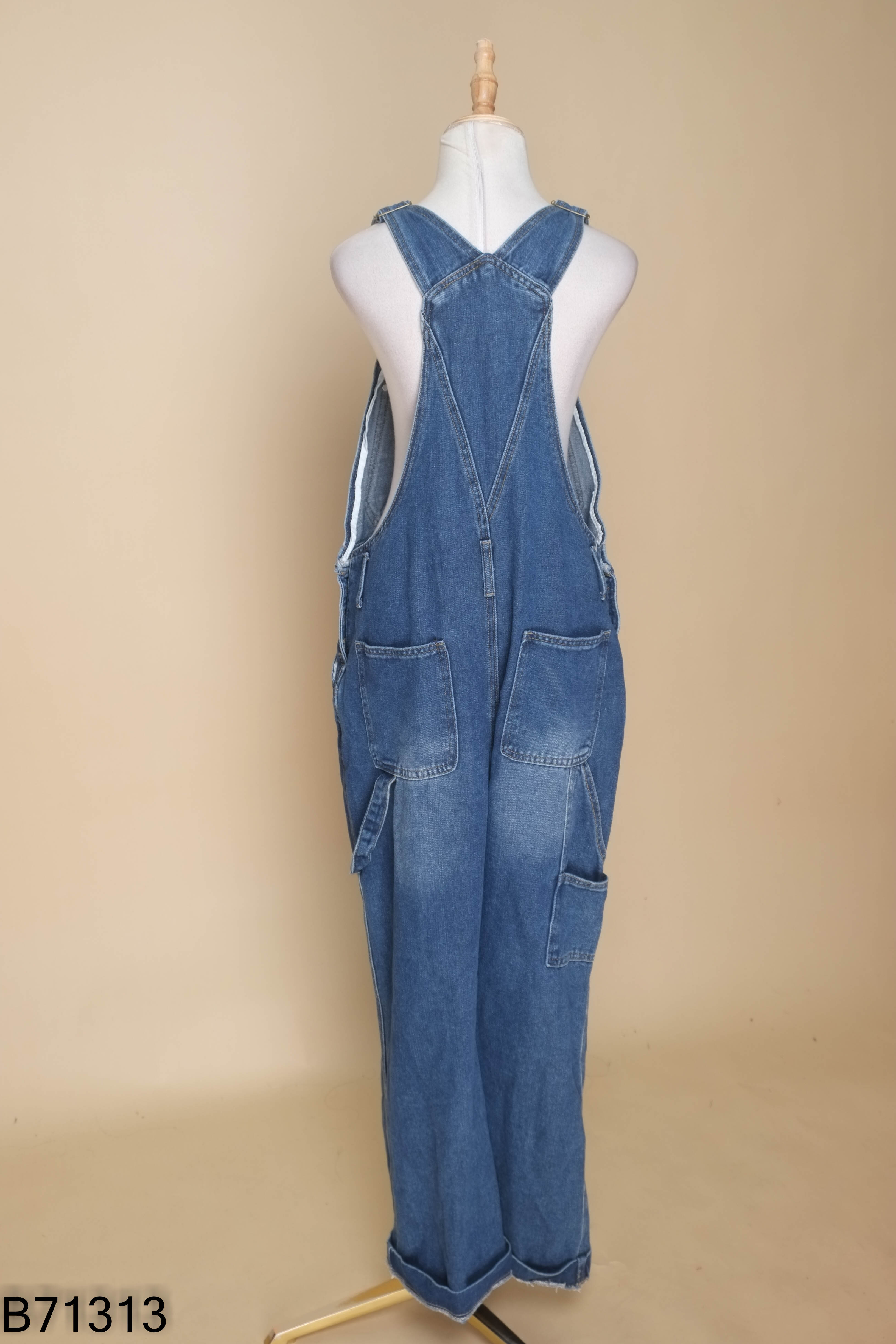 Yếm quần jeans xanh