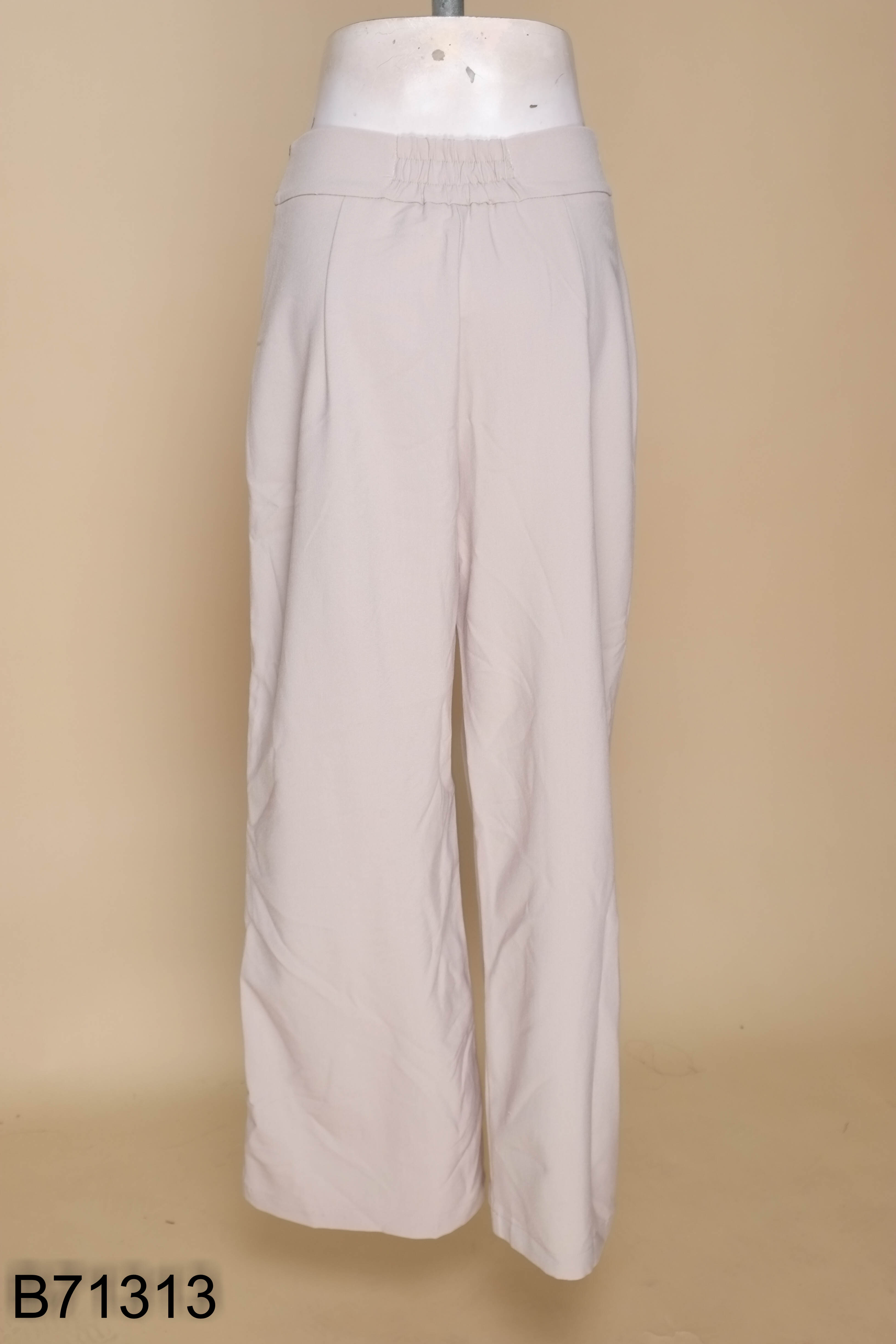 Quần culottes vải nâu viền đen