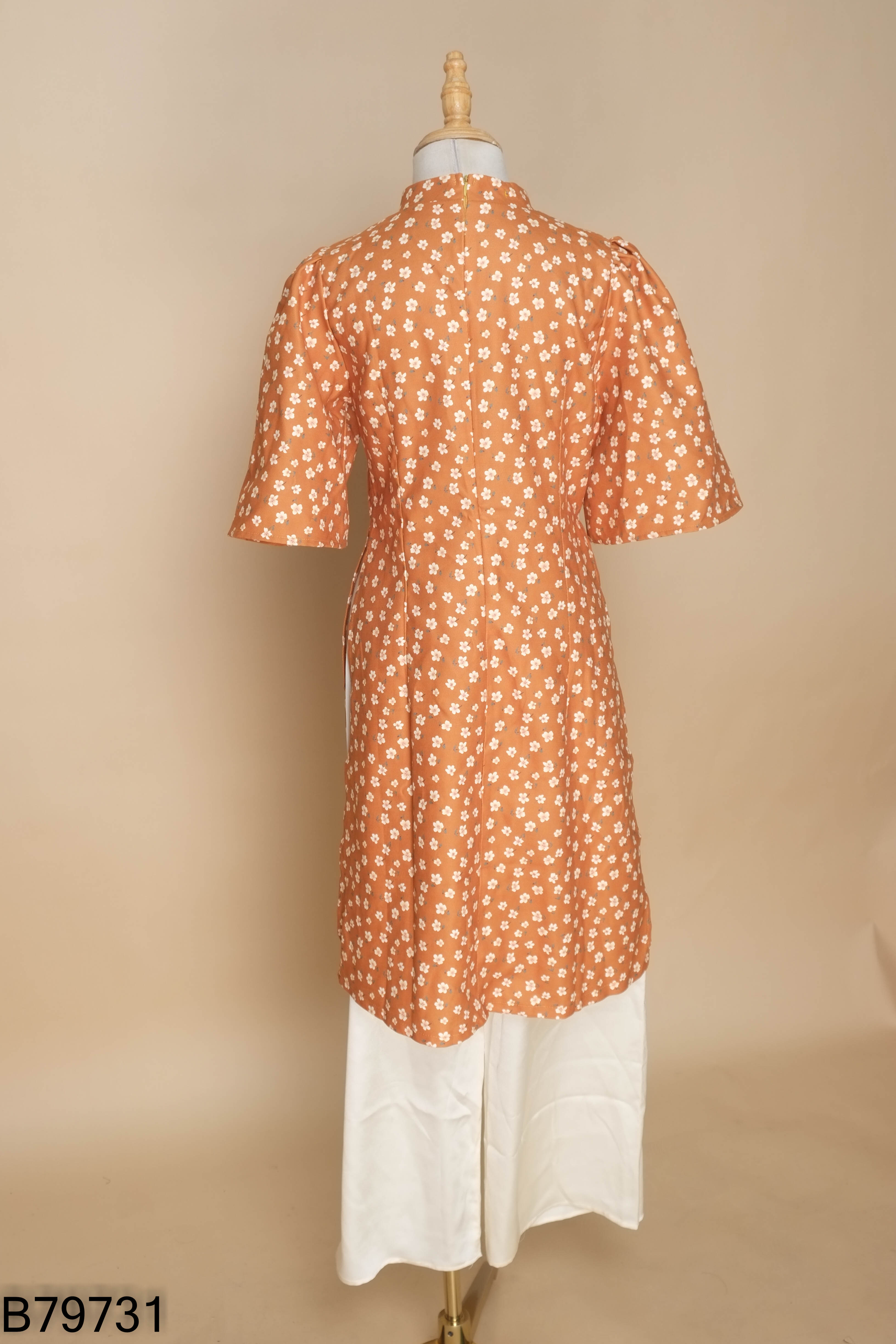 Set áo dài hoa vàng+quần