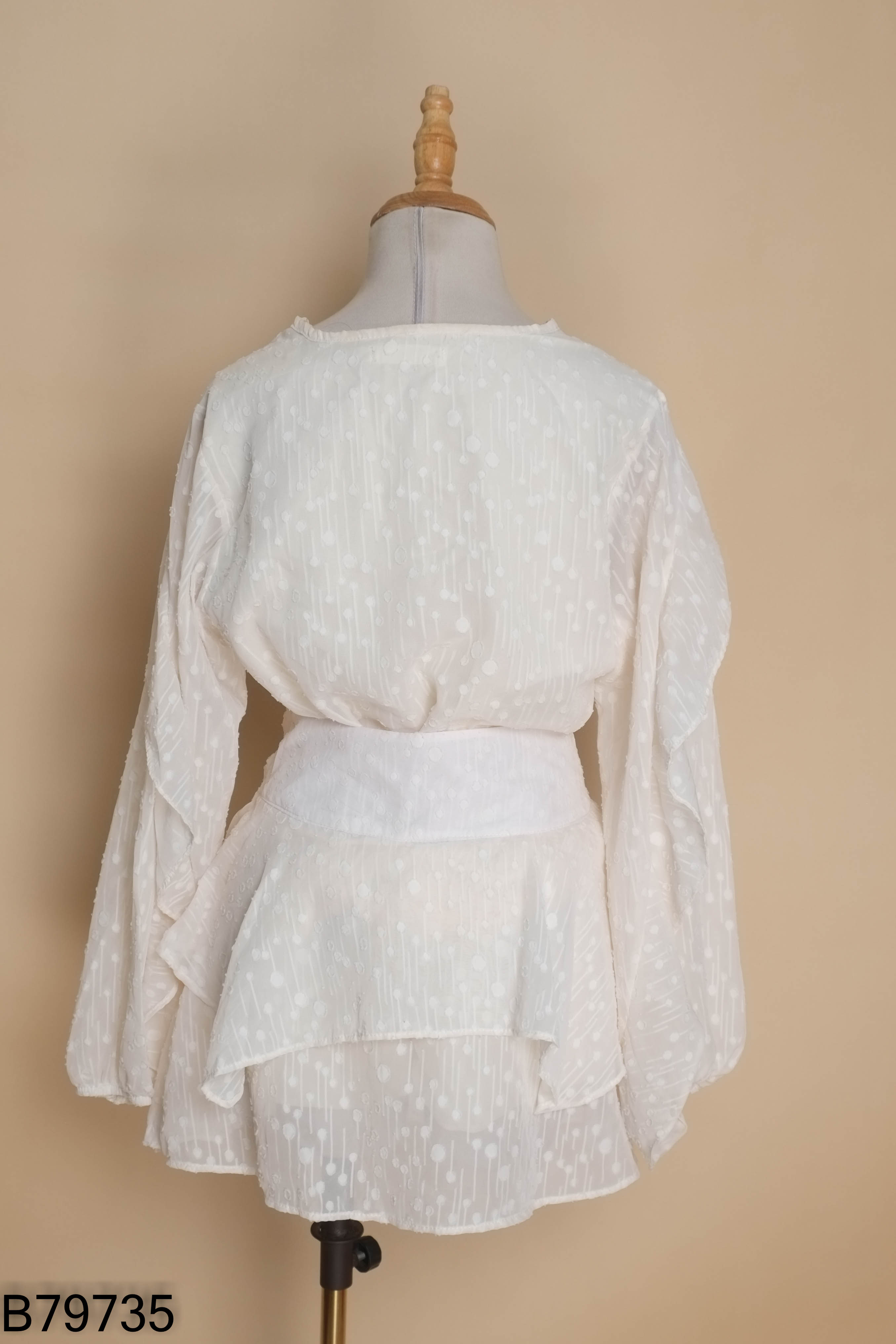 SET Áo be PEONY bèo + Chân váy be