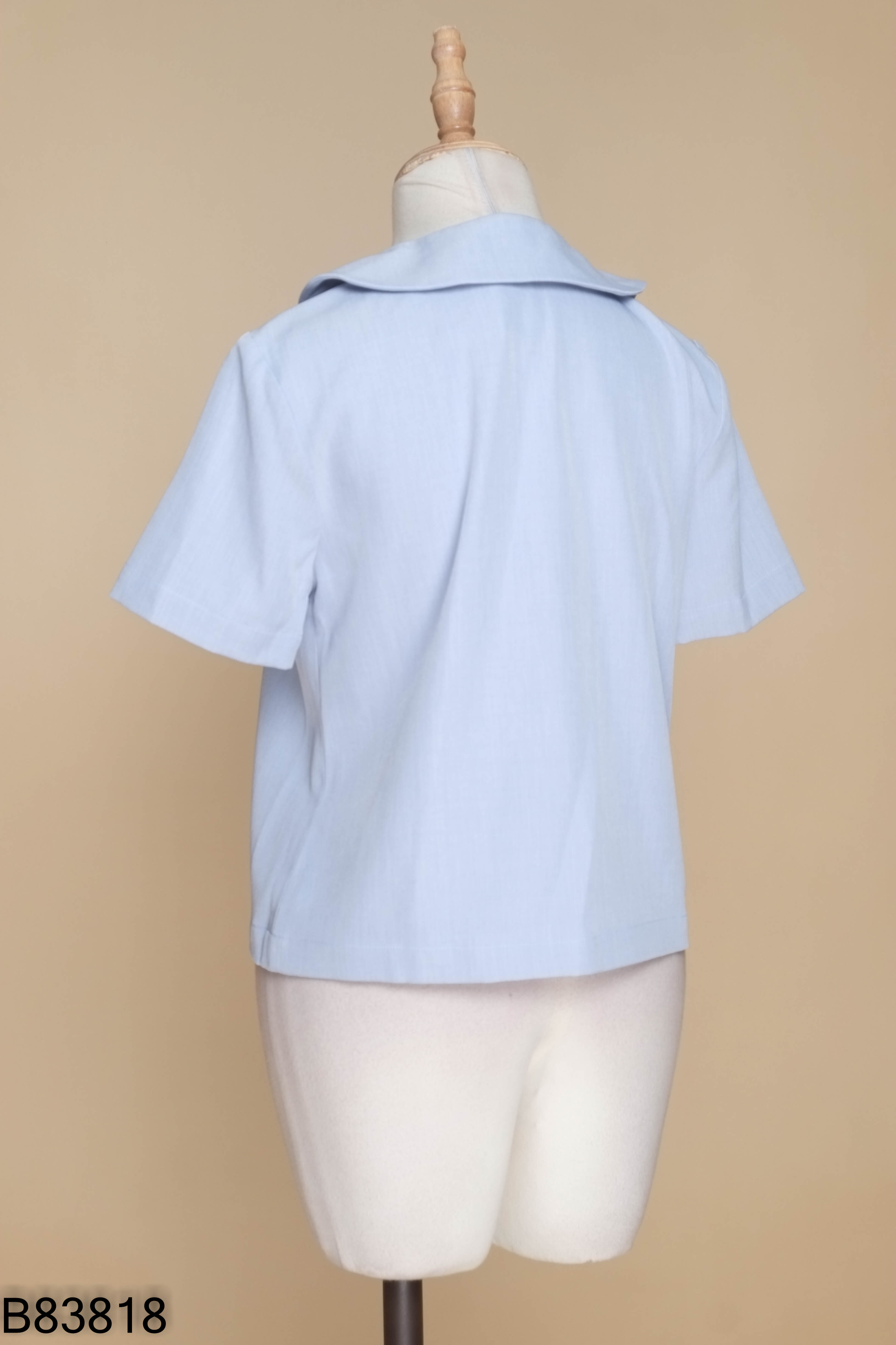 Áo xanh cổ sen mix trắng