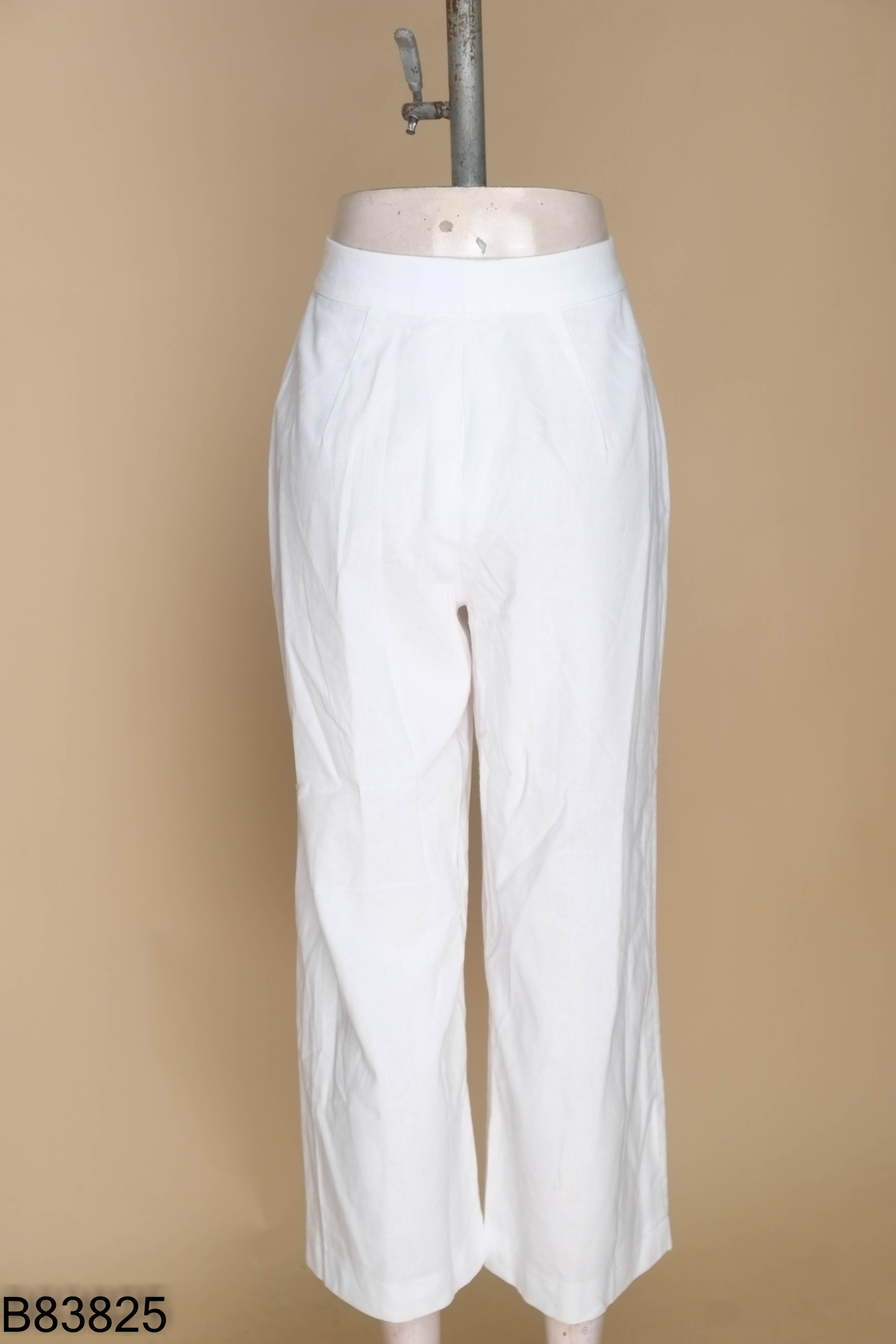 Quần linen THUONG BOO trắng