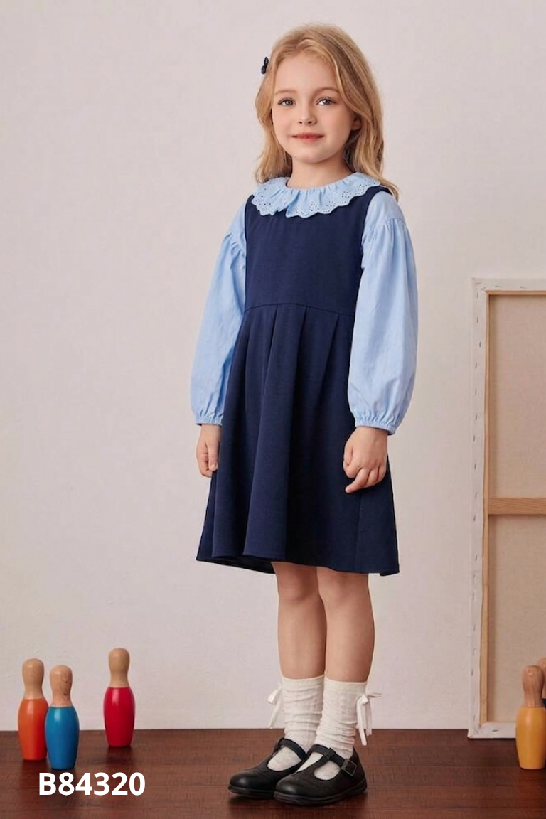 Set váy KIDS xanh than + áo cổ bèo
