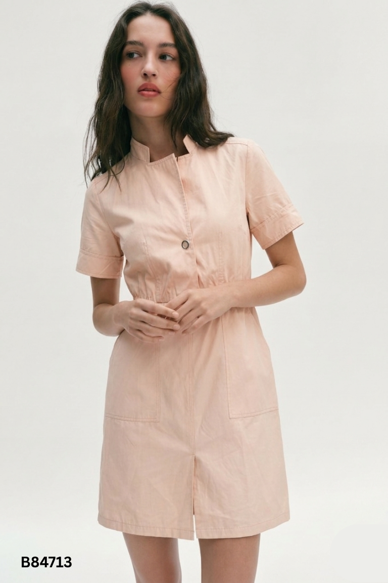 Váy ZARA be cổ vest