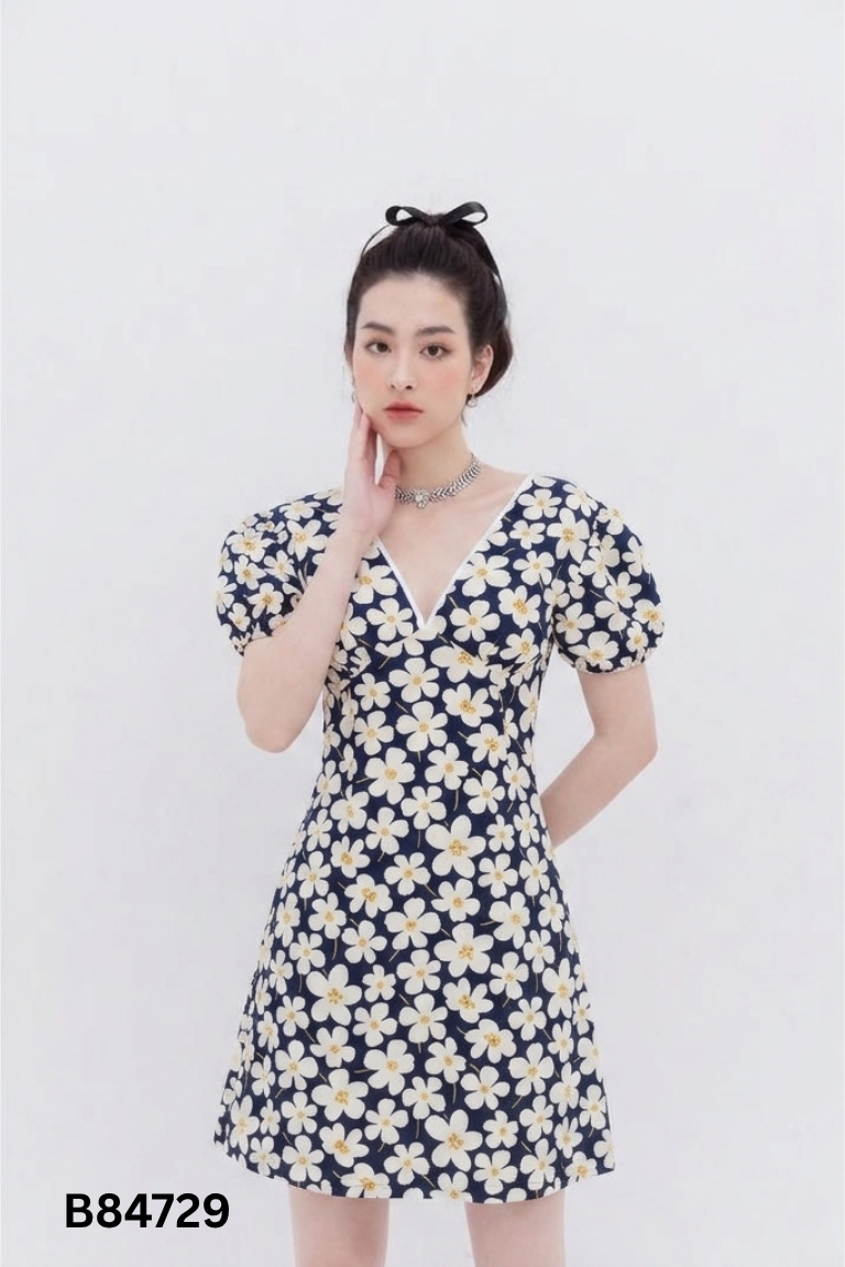 Váy BLEUBIRD xanh họa tiết hoa