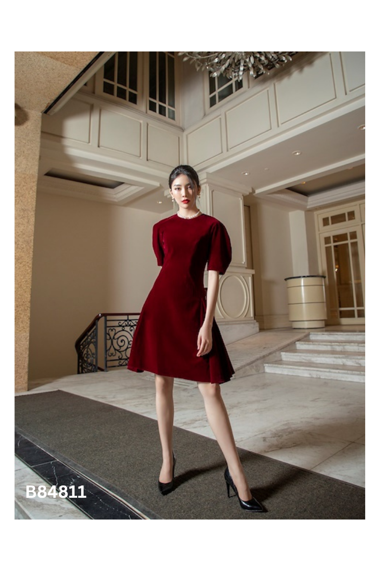 Váy D.CHIC nhung đỏ