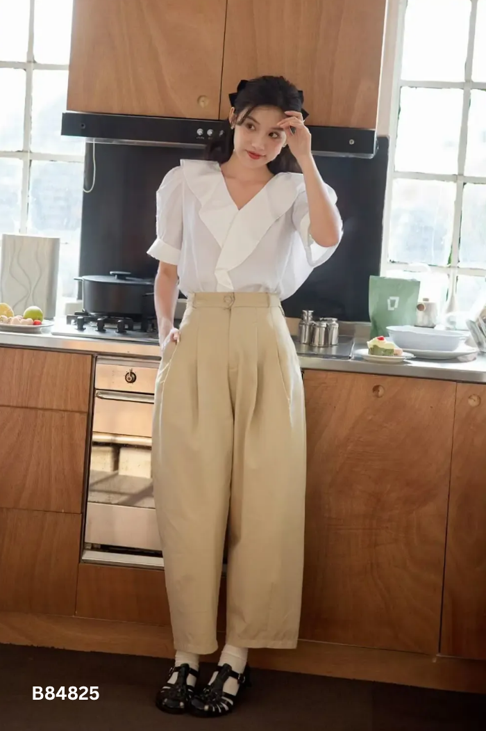 Áo tơ trắng cổ bèo