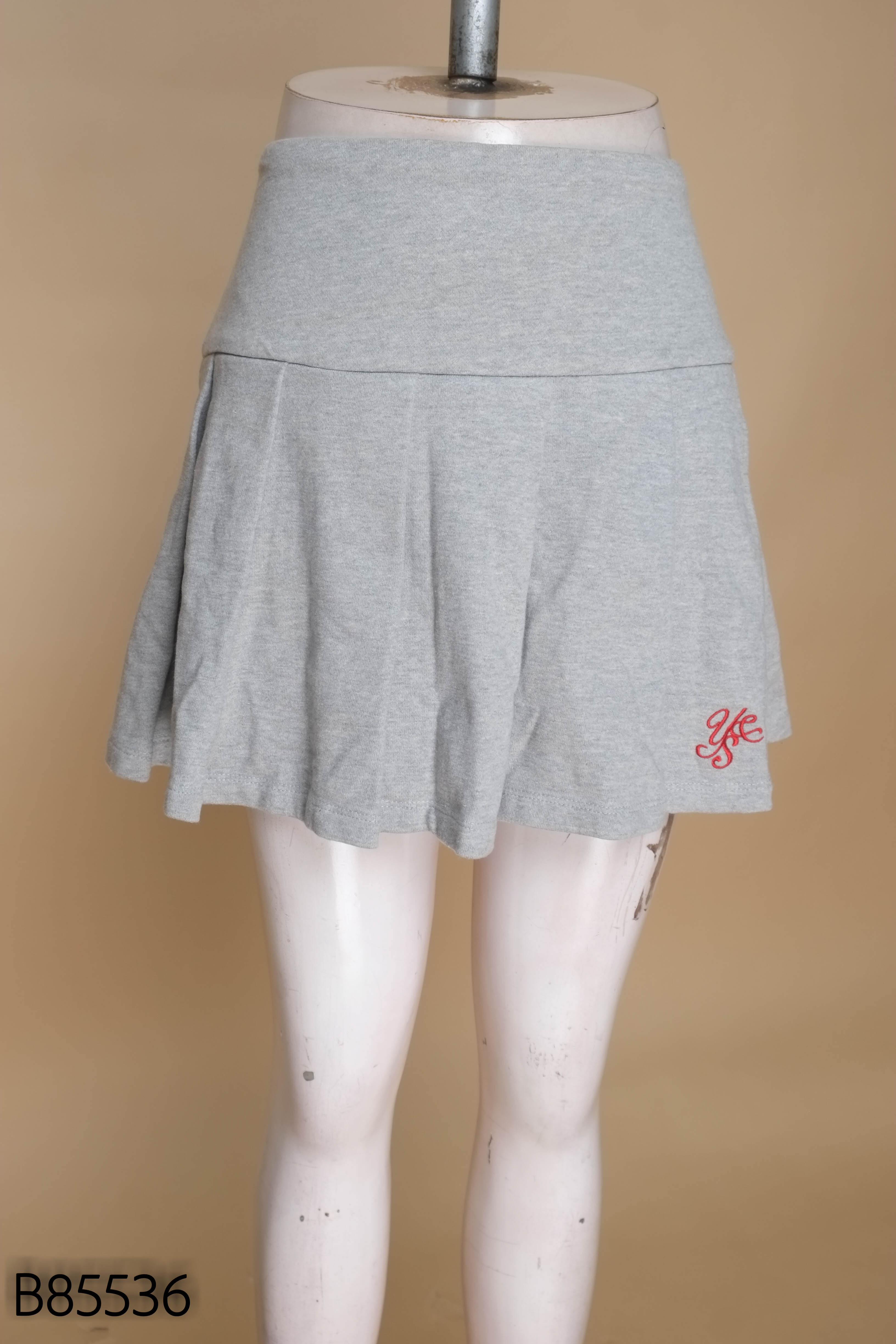 Chân váy ghi xếp li DOTTIE