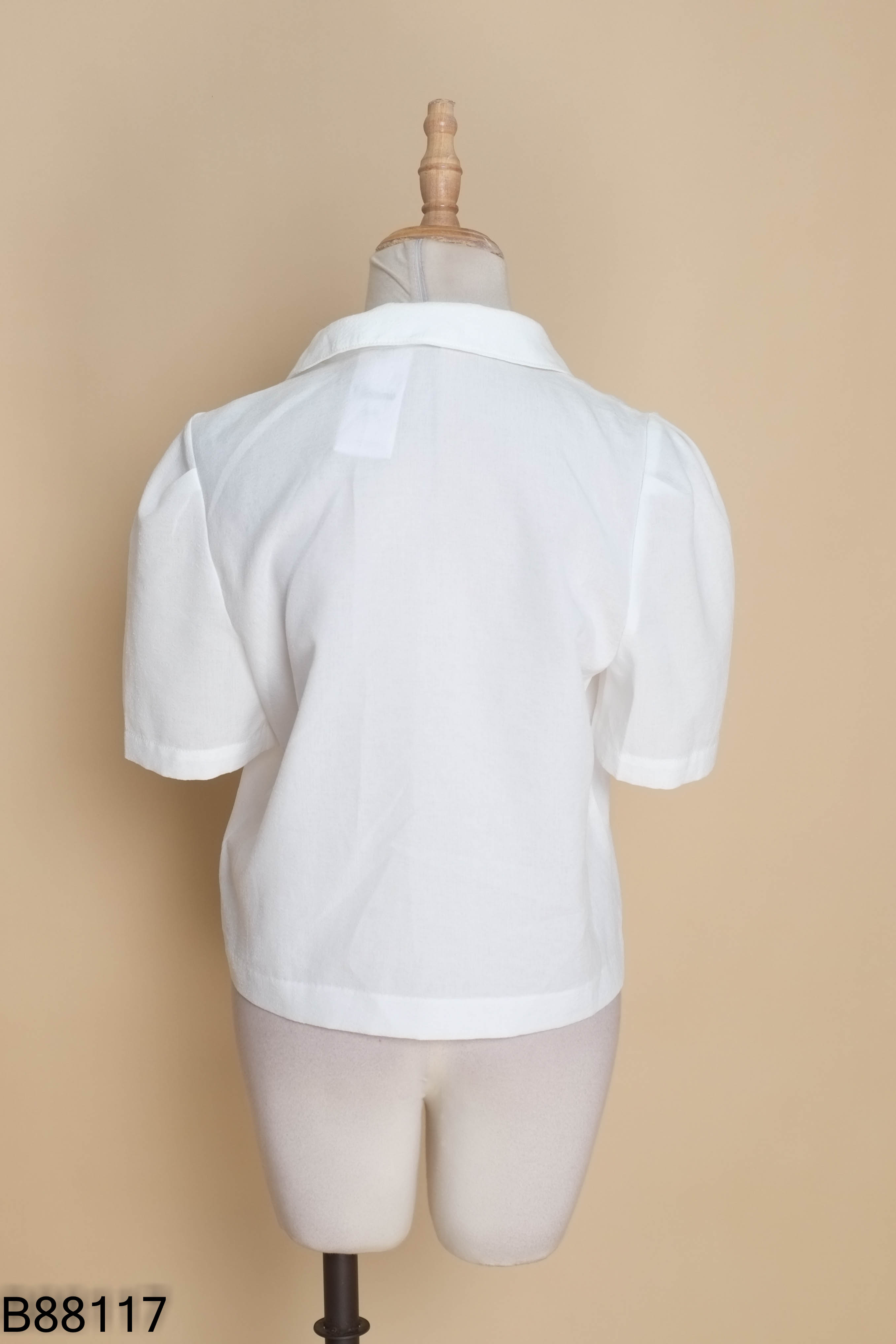Áo MIXXO sơ mi trắng