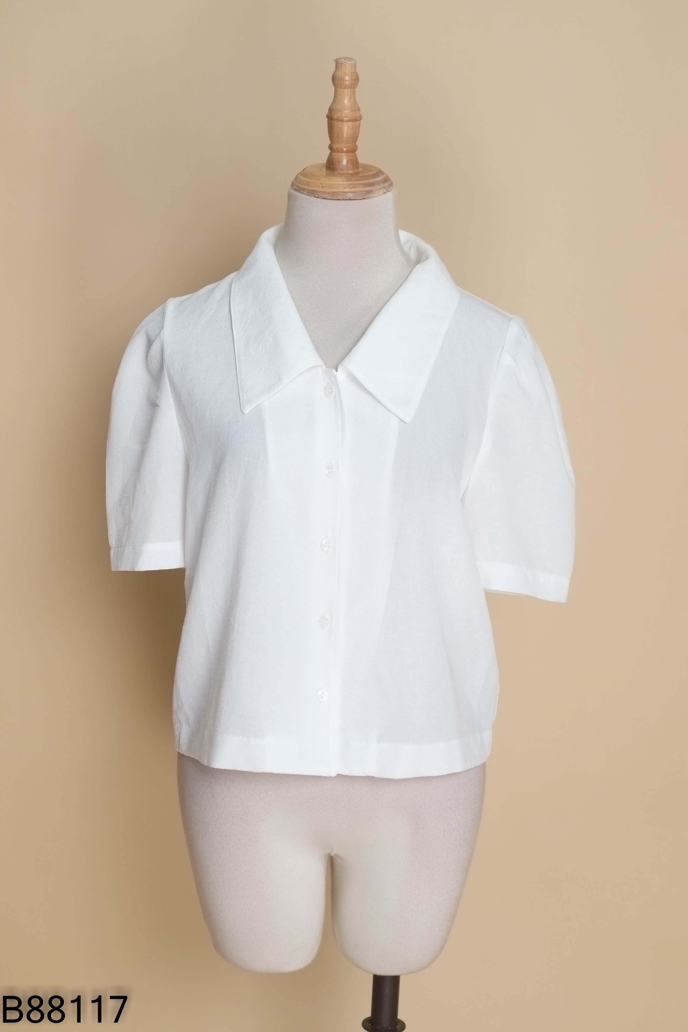 Áo MIXXO sơ mi trắng