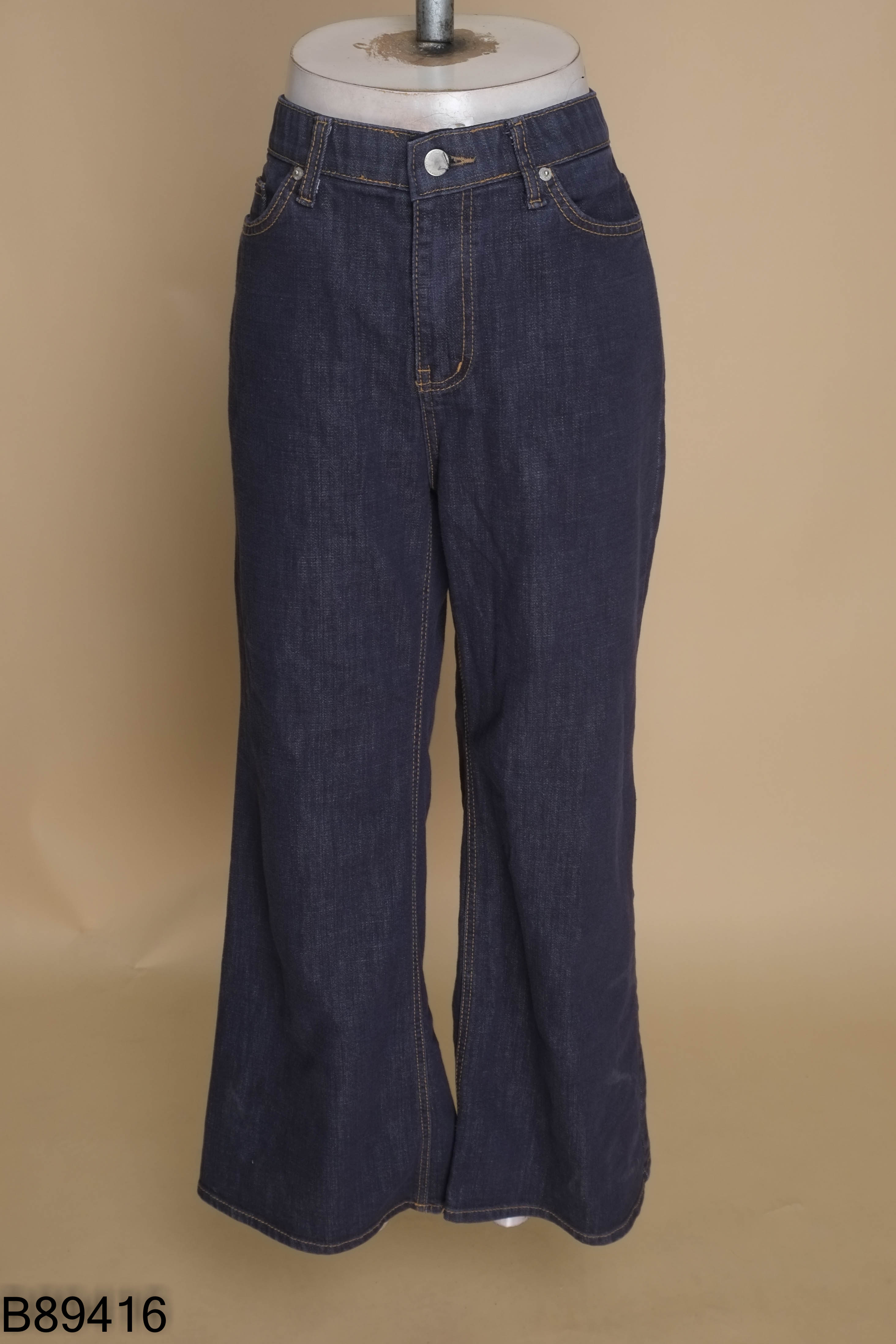 Quần jeans suông xanh đậm