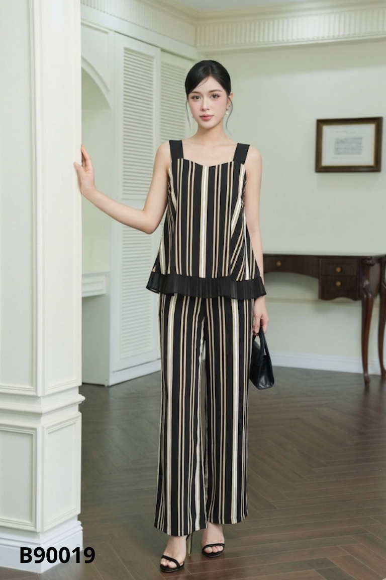 Set LAMER áo + quần đen kẻ trắng