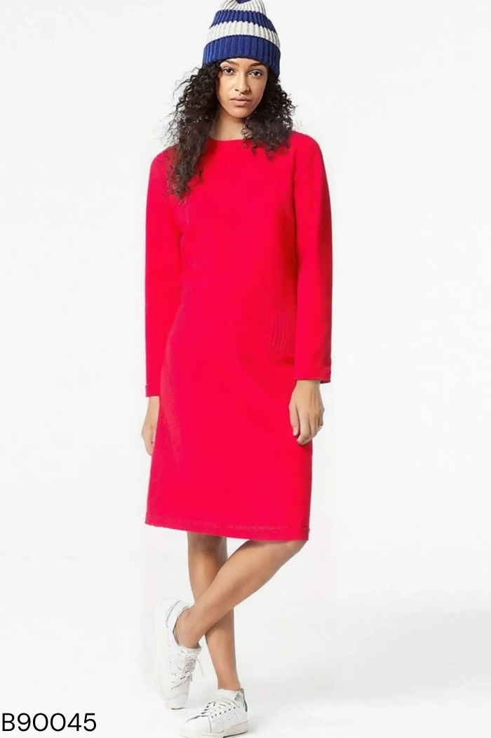 Váy len UNIQLO hồng