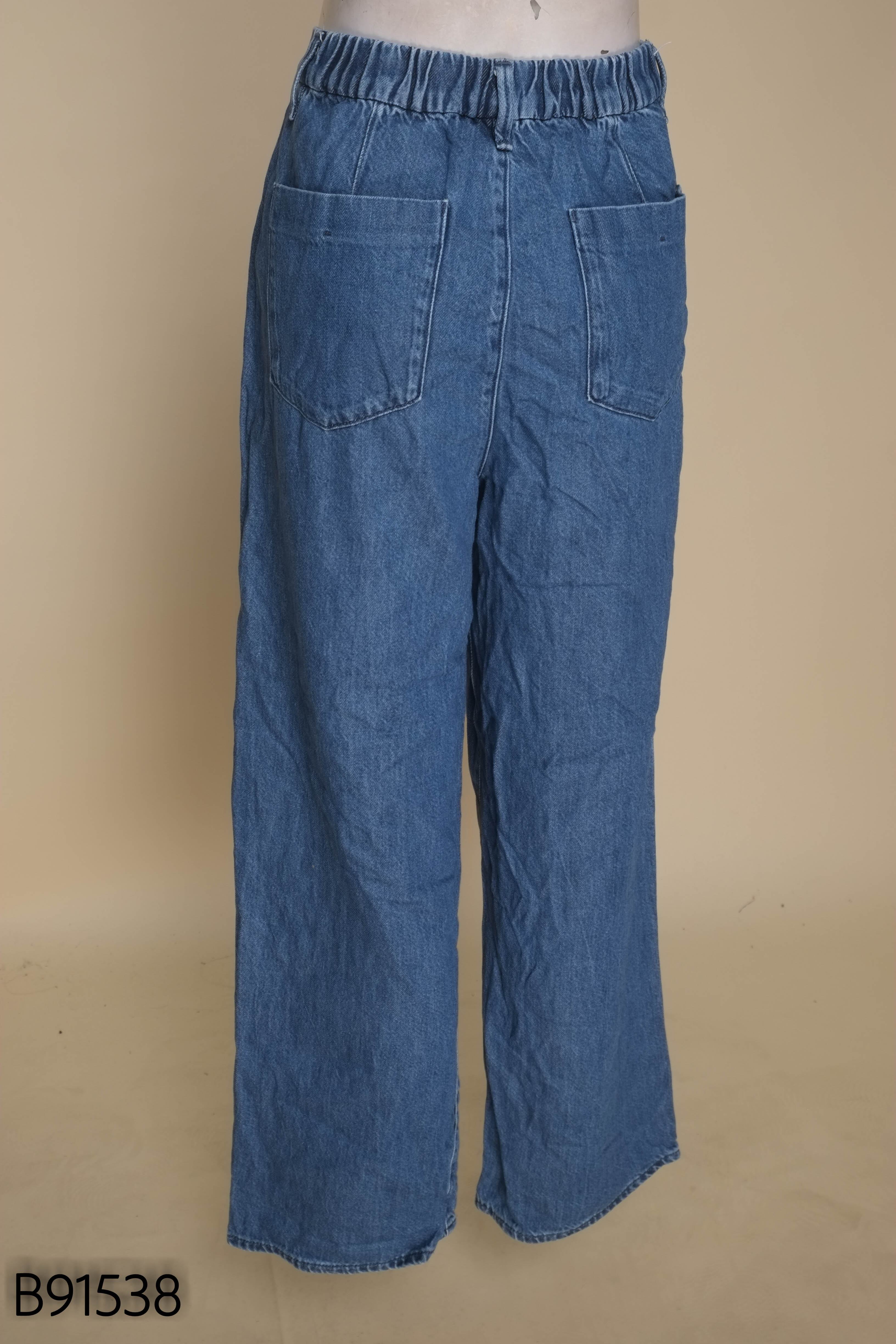 Quần jeans xanh UNIQLO ống rộng cạp chun