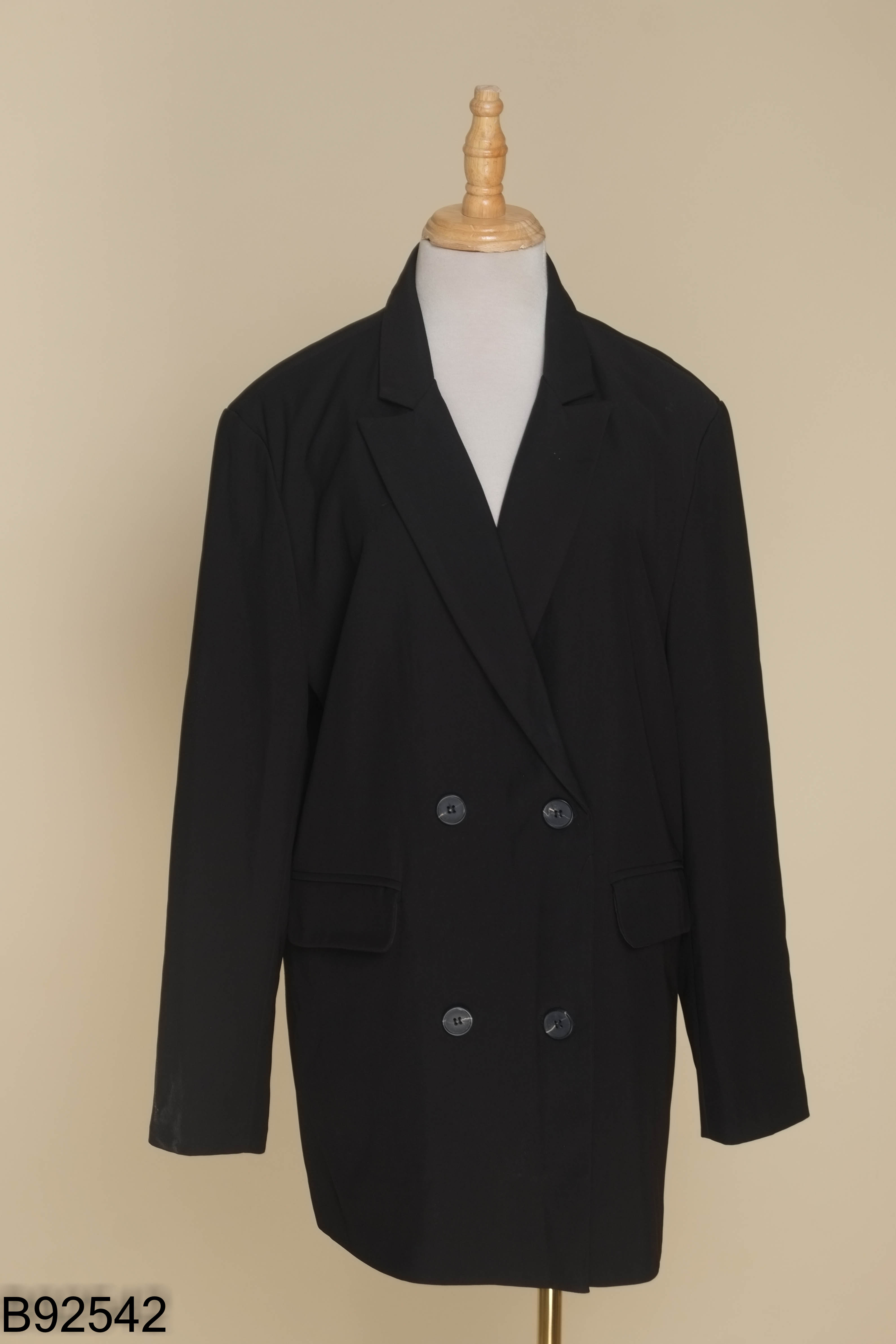 Áo blazer đen trơn