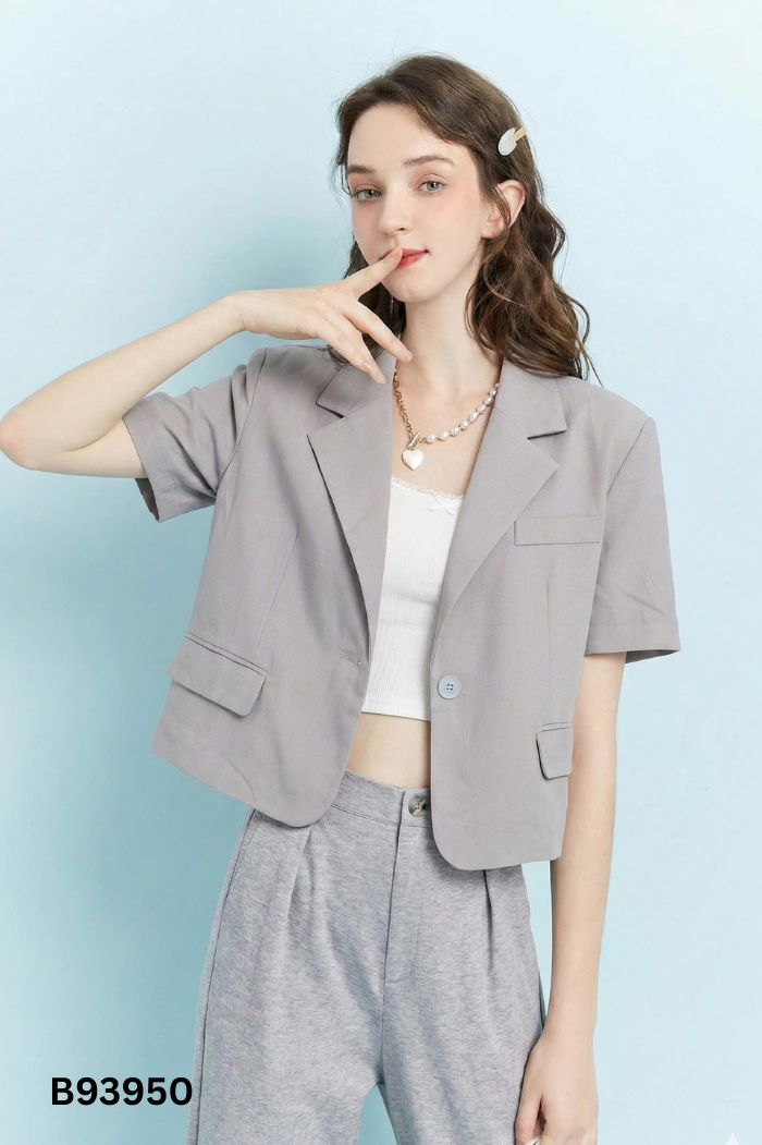 Áo xám cổ vest dáng ngắn