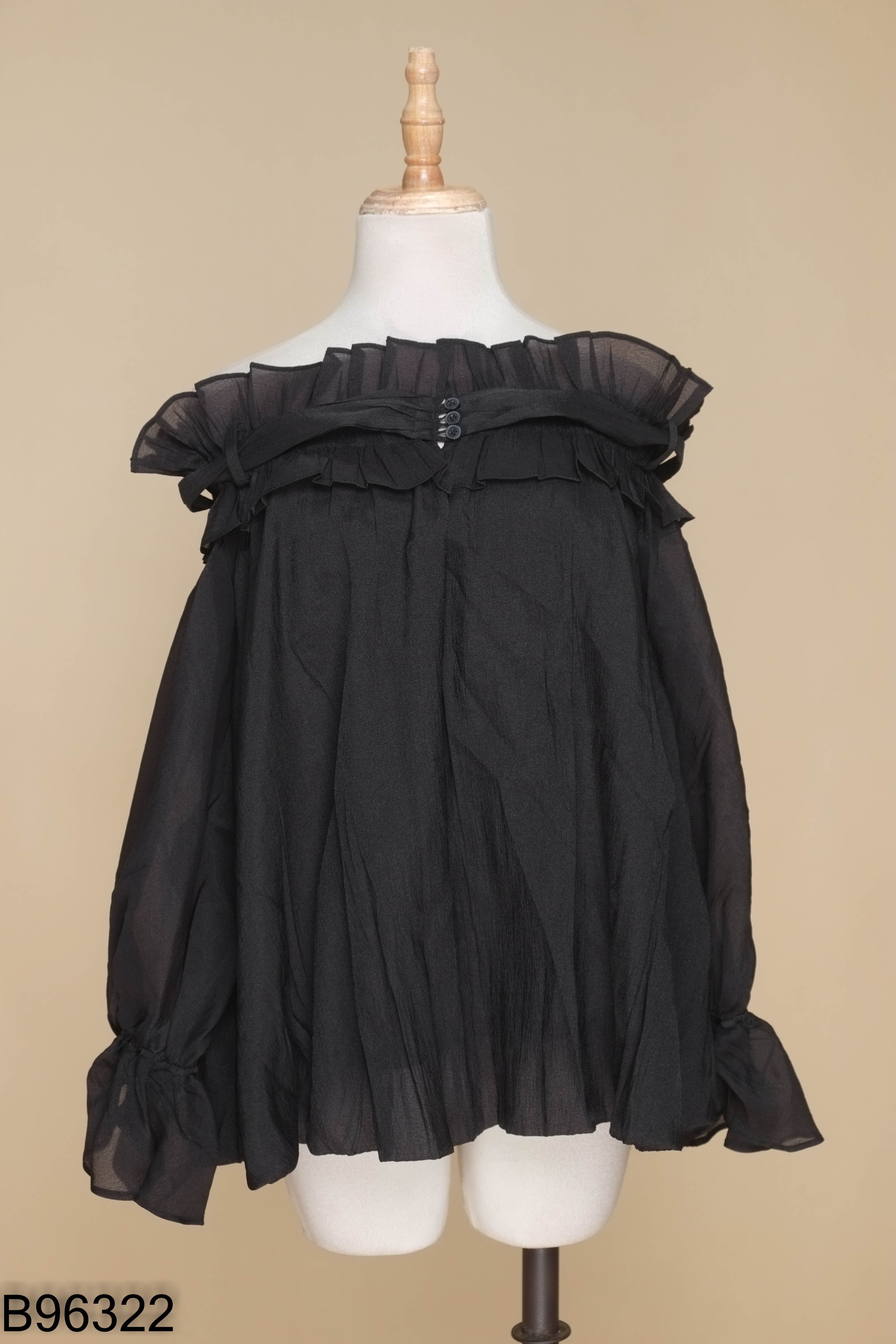 Áo babydoll voan đen phối bèo