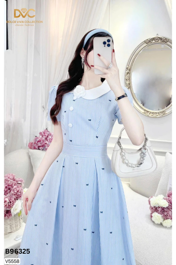 Váy xanh sọc NẮNG VÀNG họa tiết nơ