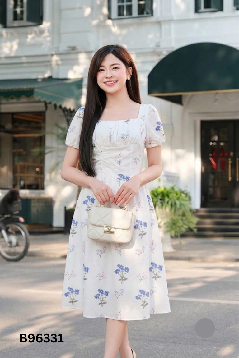 Váy NẮNG VÀNG be họa tiết hoa