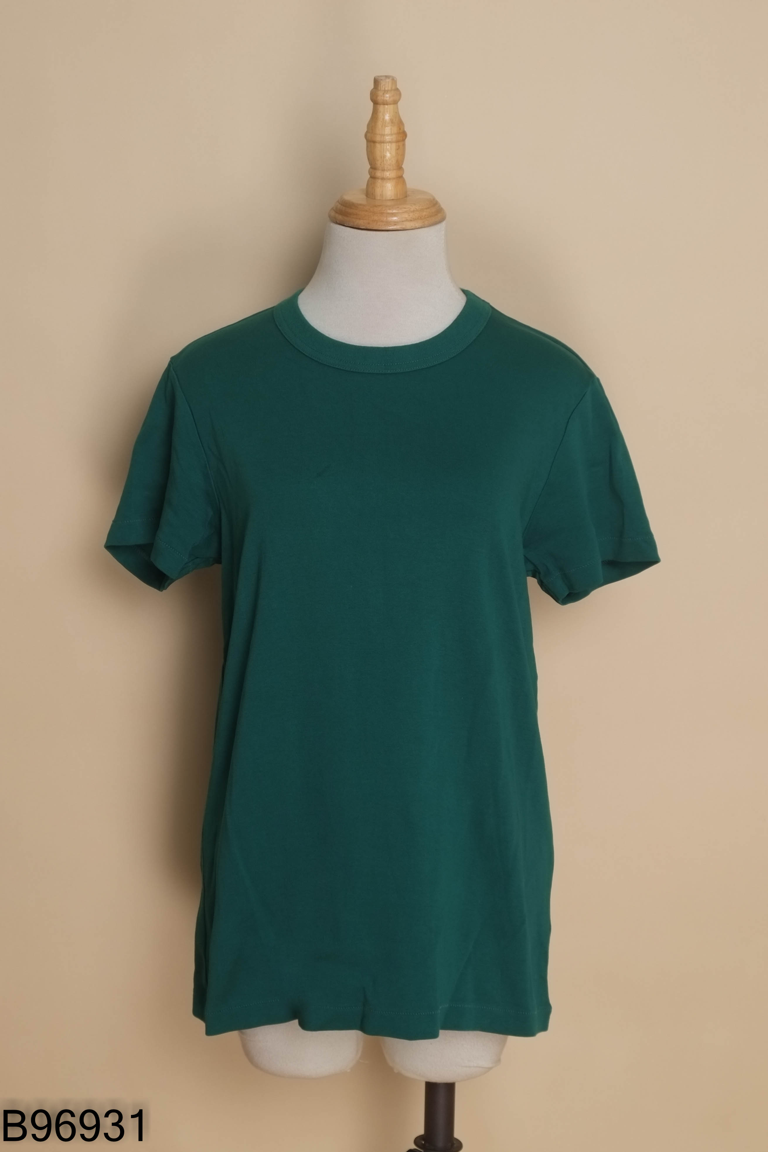 ÁO UNIQLO xanh trơn