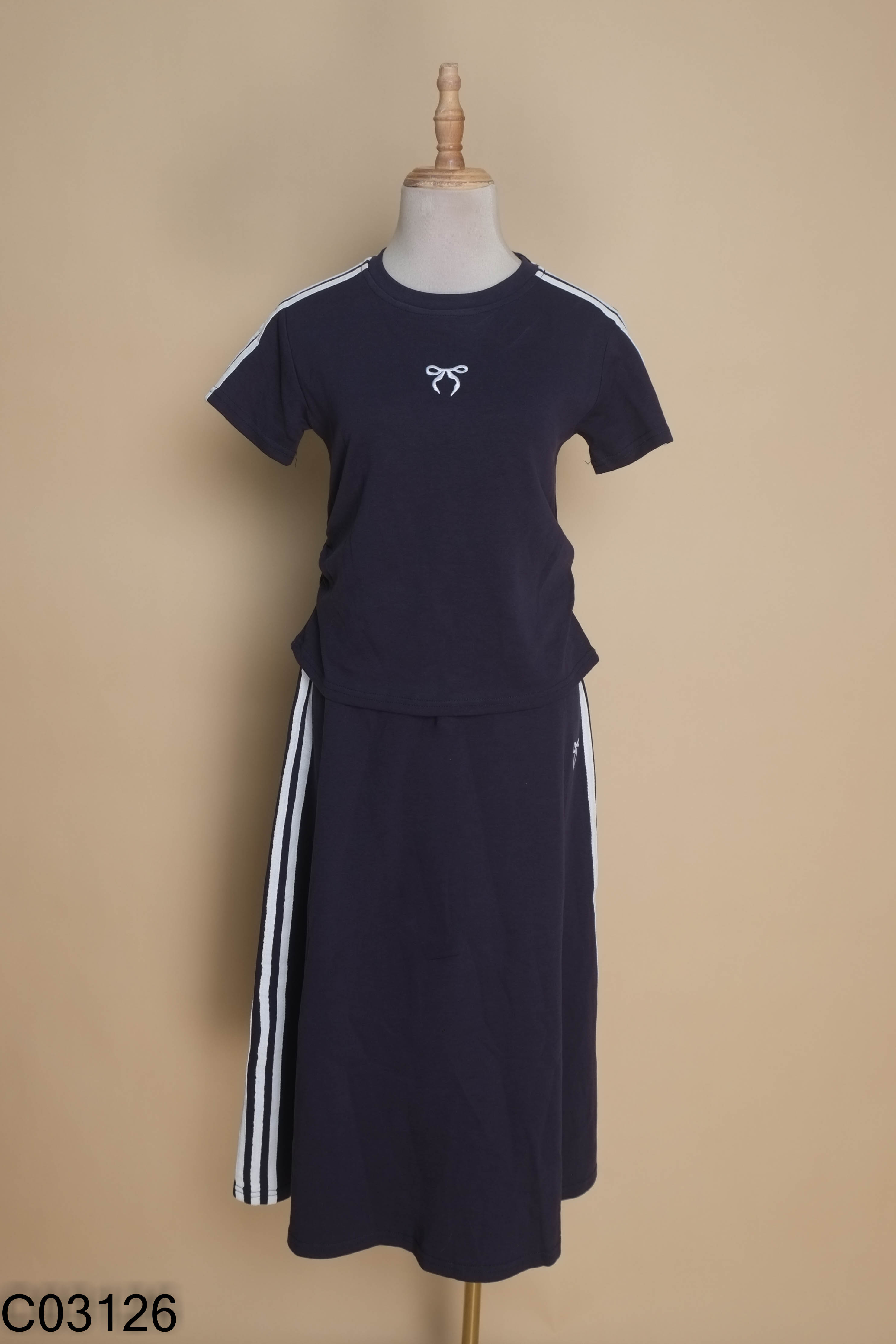 NEWTAG Set xanh than sọc trắng áo + chân váy
