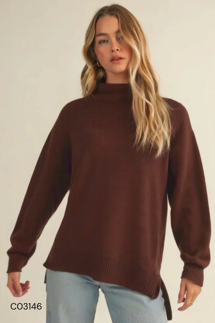 Áo len nâu be cổ cao