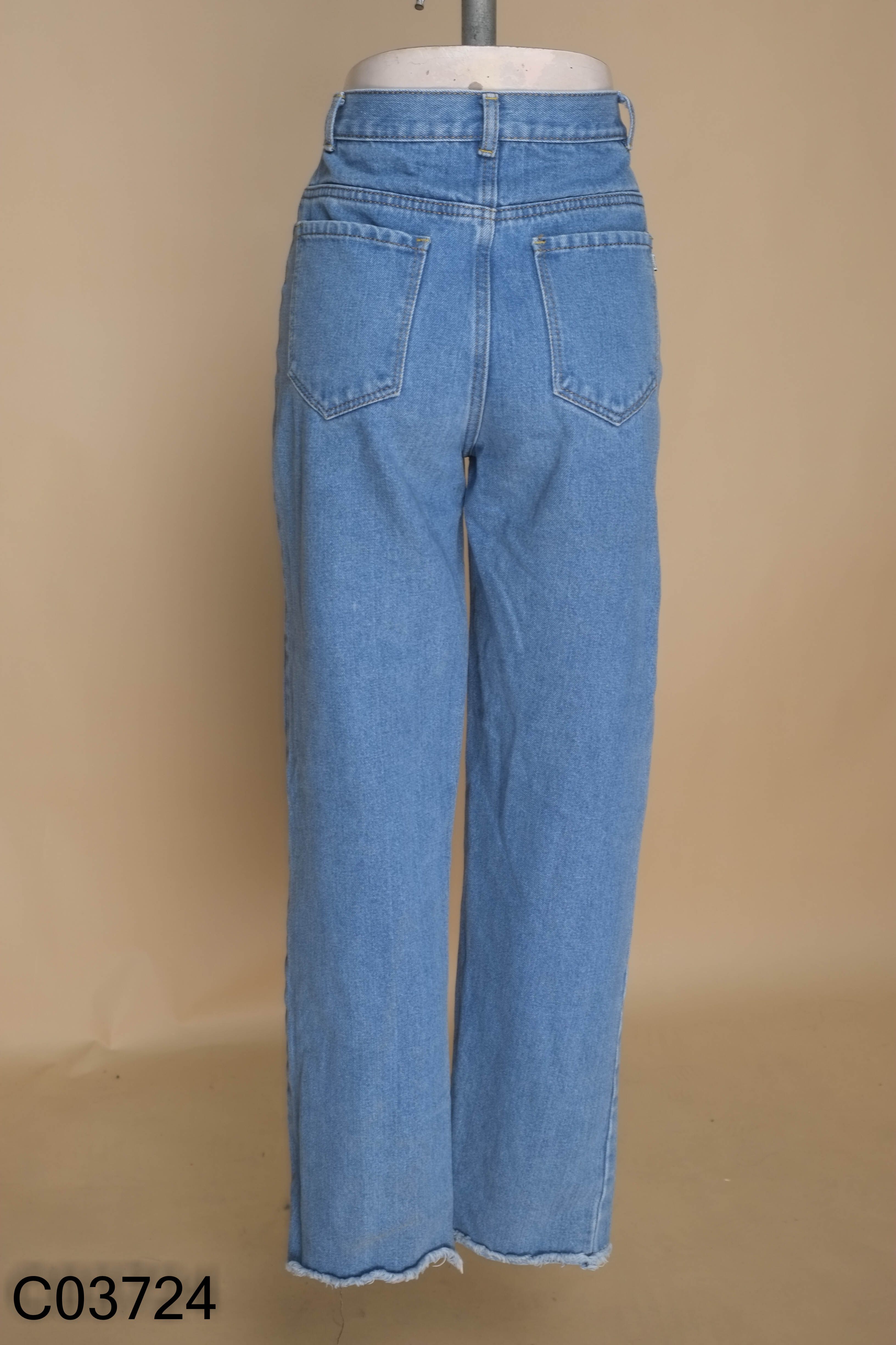 Quần jeans xanh MIỀU