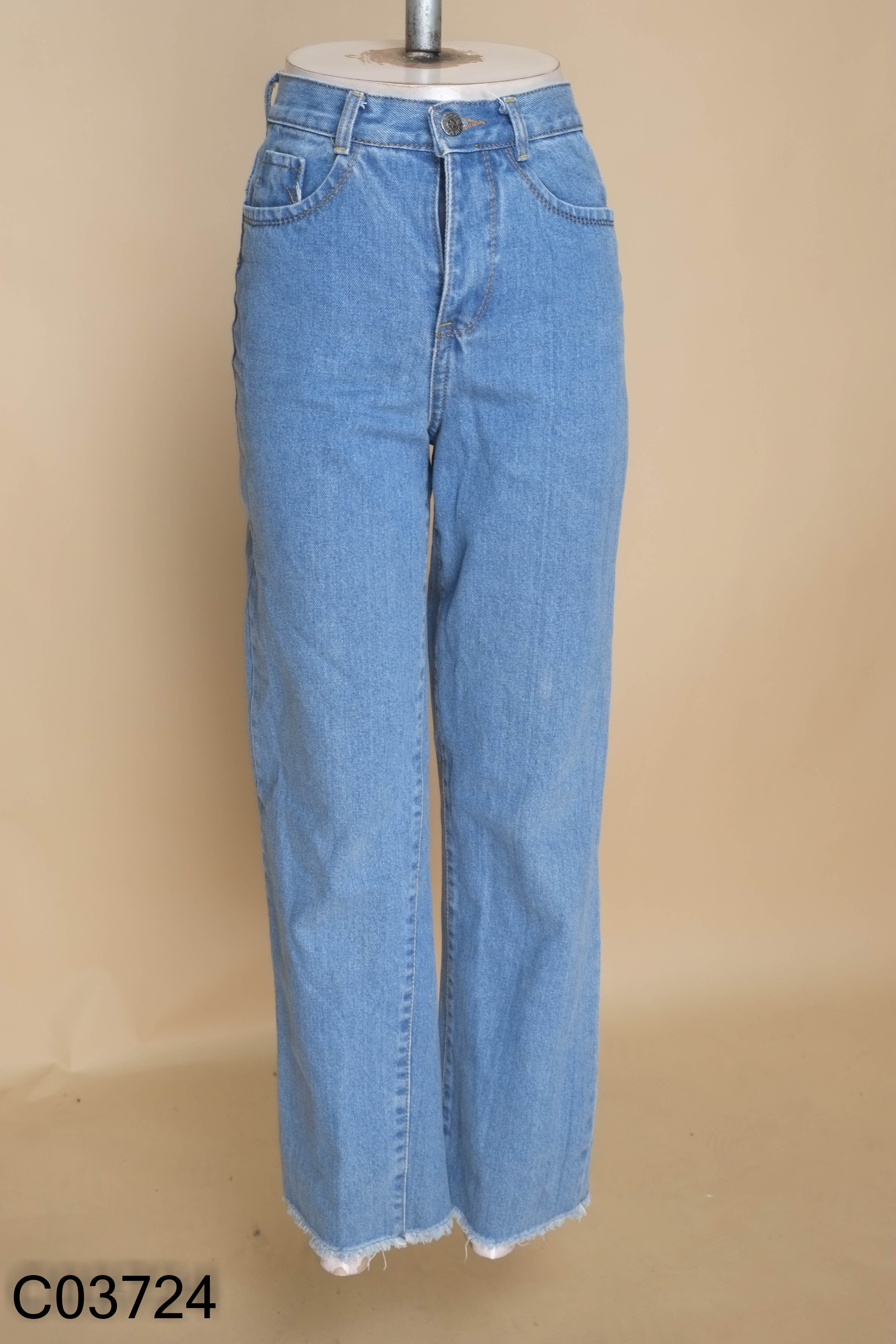 Quần jeans xanh MIỀU