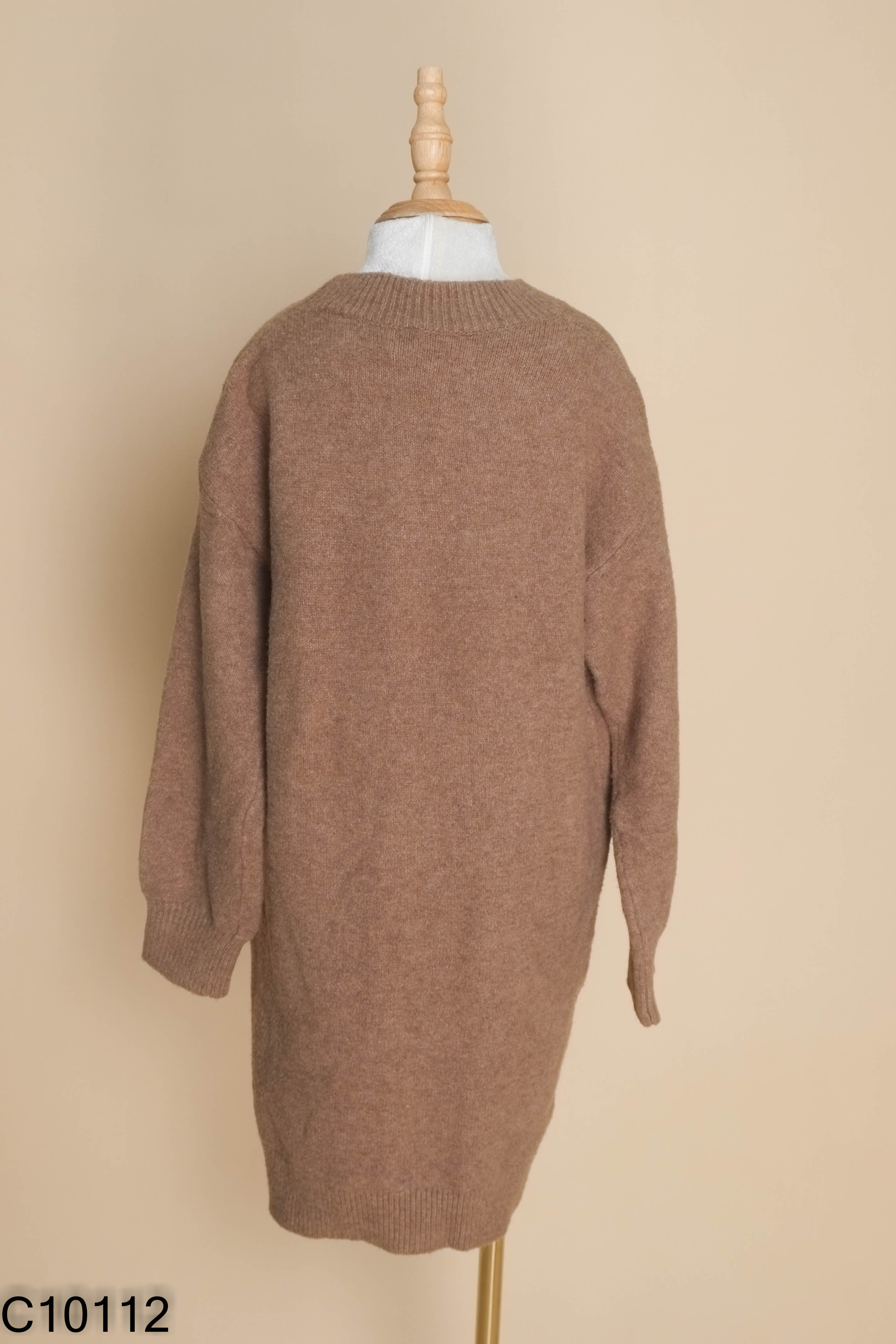 Váy len nâu suông UNIQLO KIDS