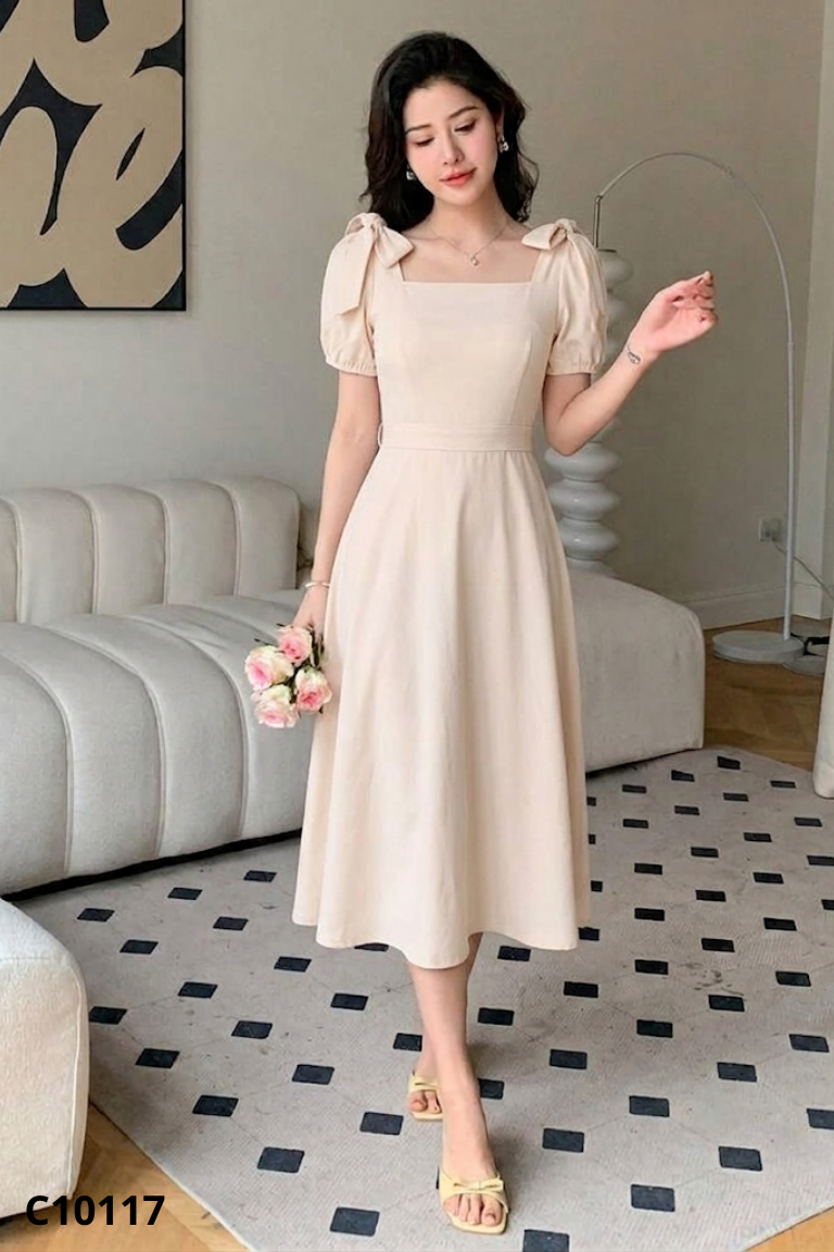 Váy cổ yếm be nơ vai