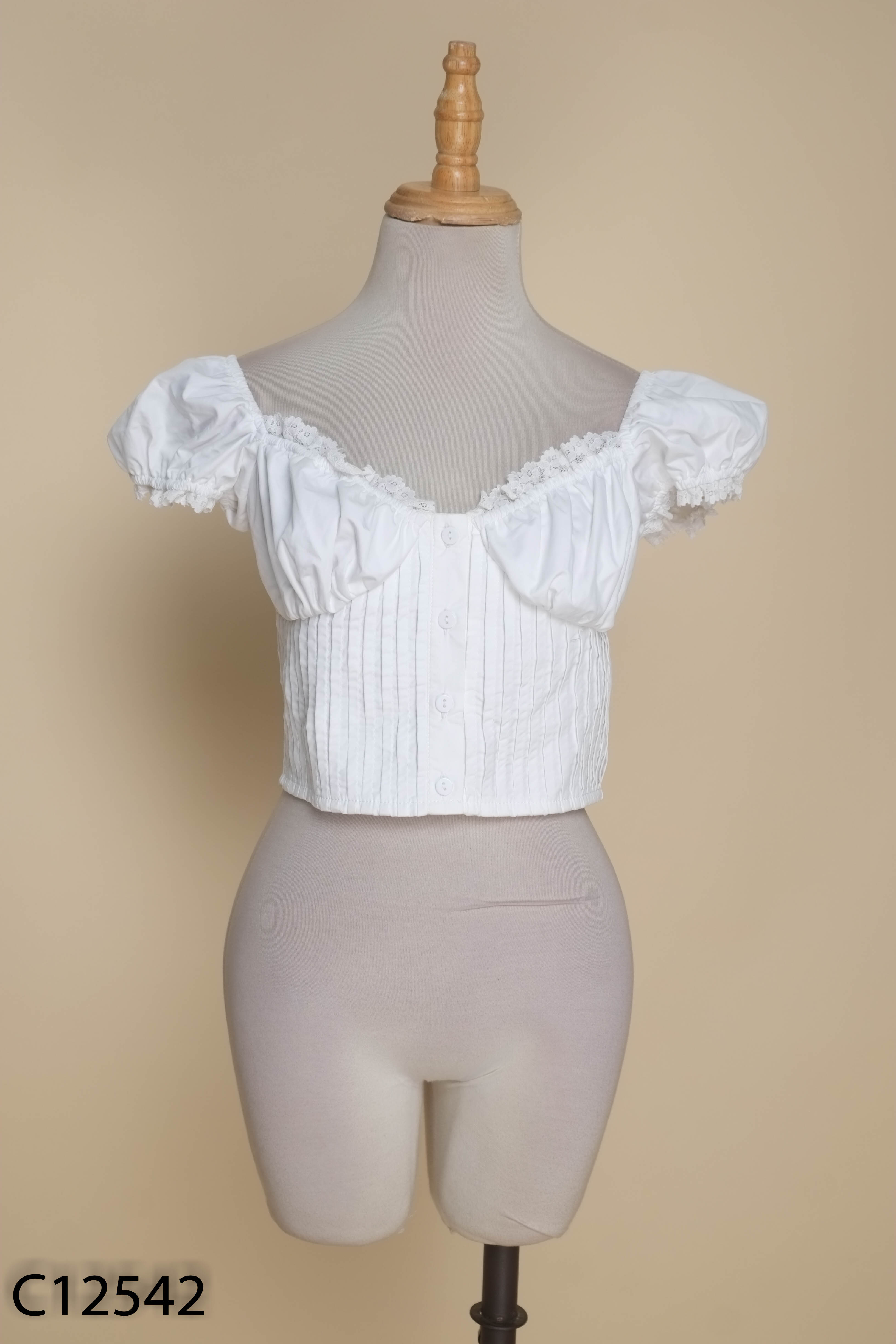 Áo LA BOUTIQUE trắng dáng ngắn