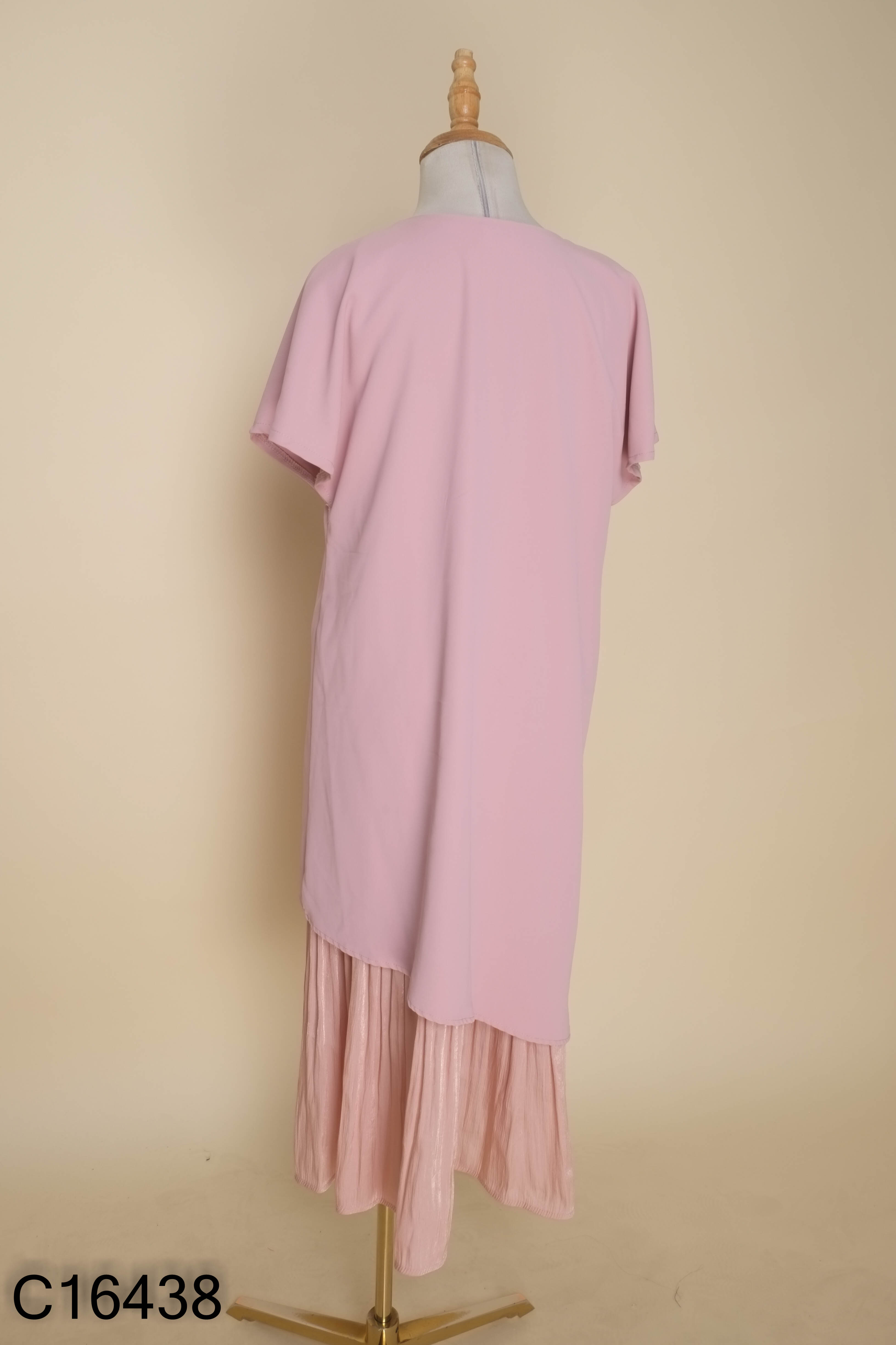 Áo PETBYCHANG hồng cổ vuông