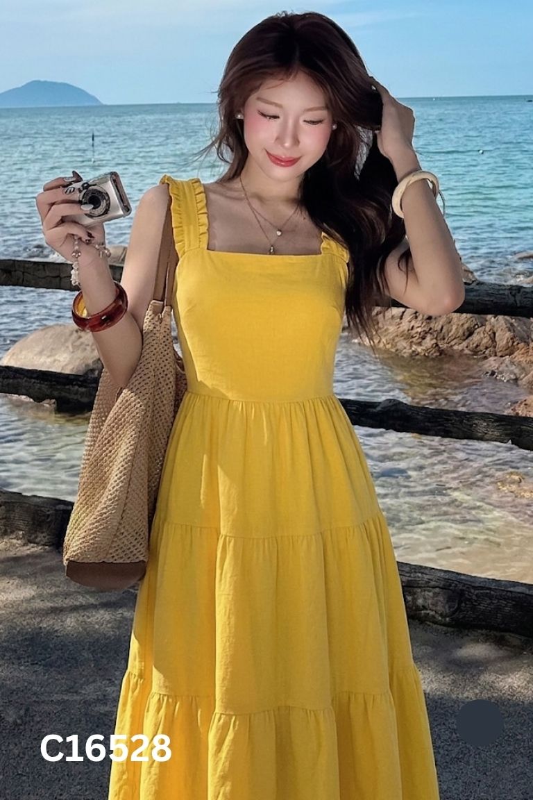 Váy TIIN vàng chun ngực