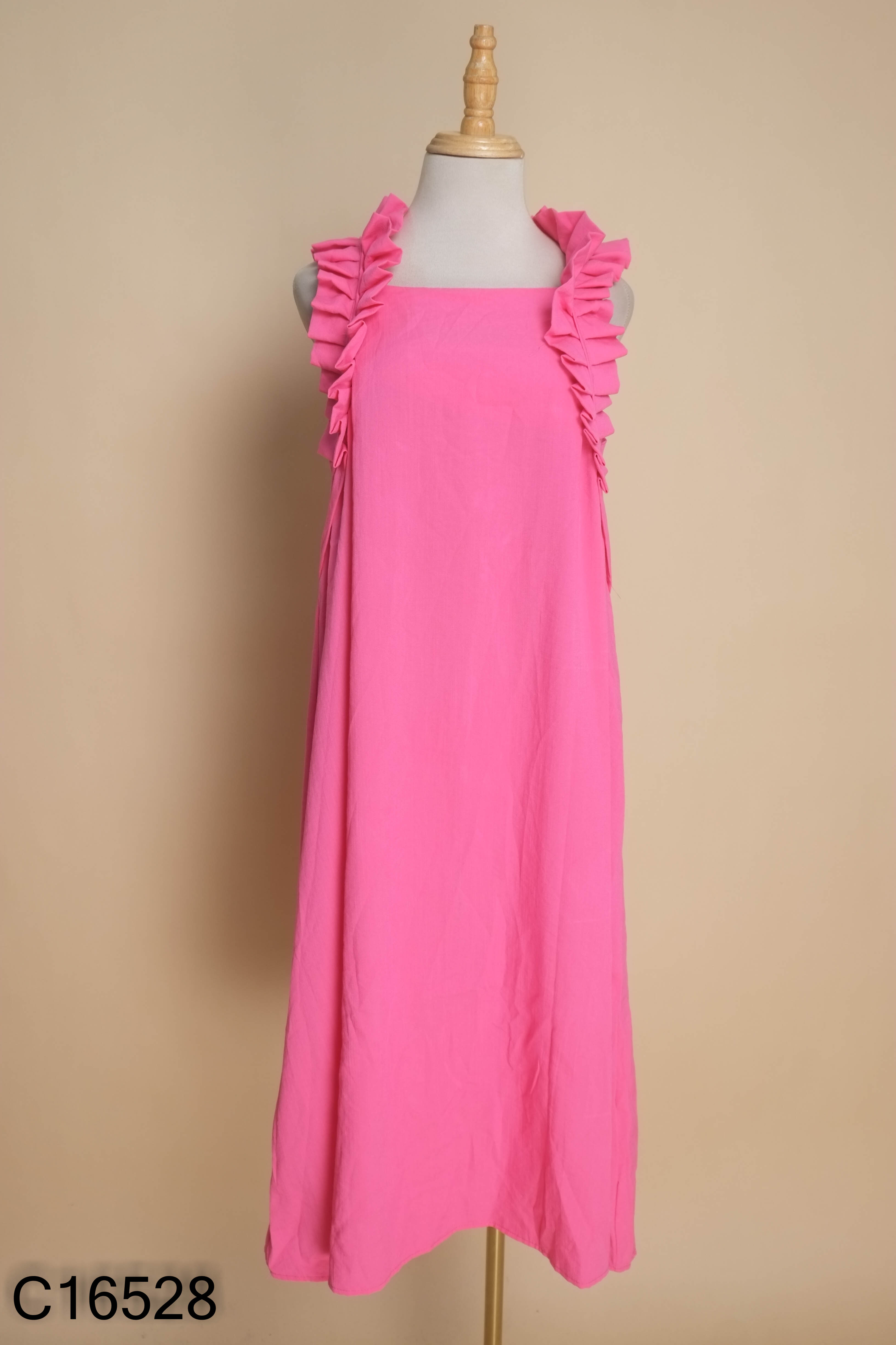 Váy linen hồng viền bèo