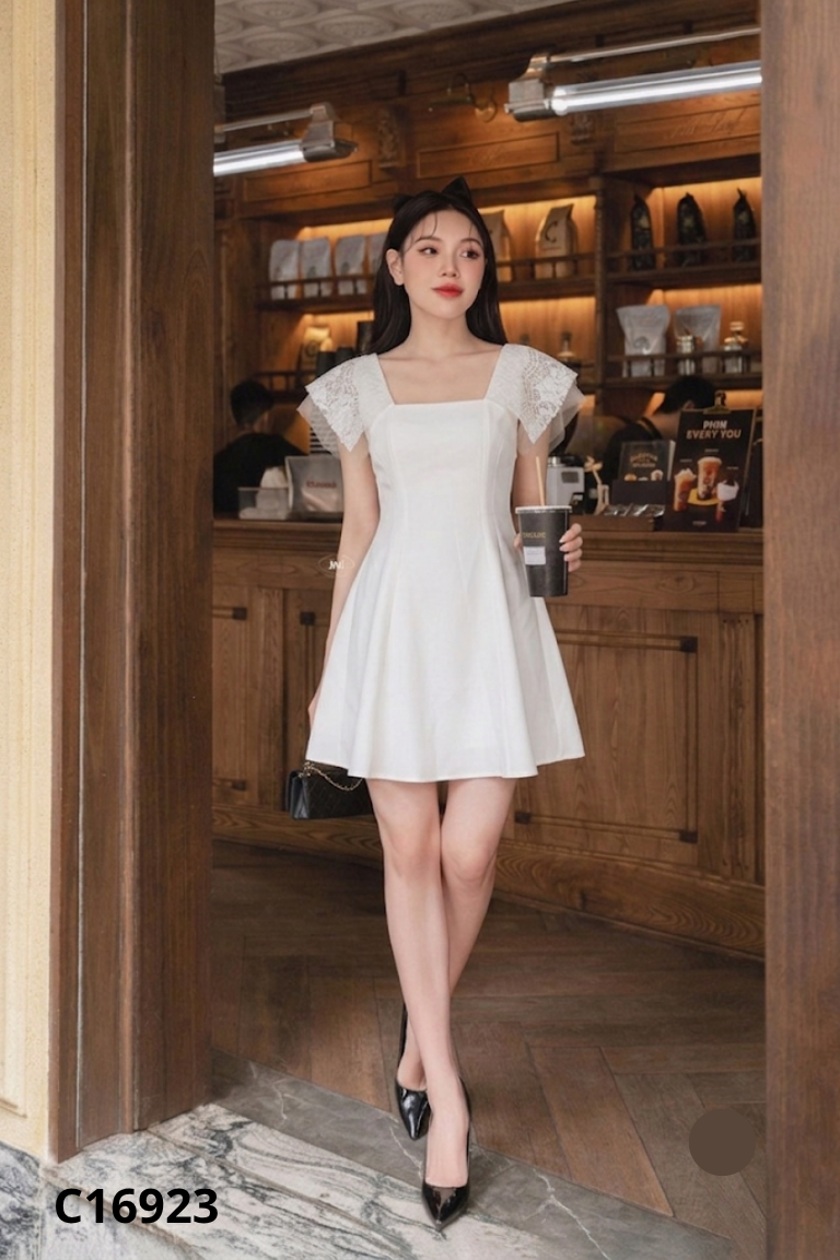 Váy trắng DVC phối cổ ren