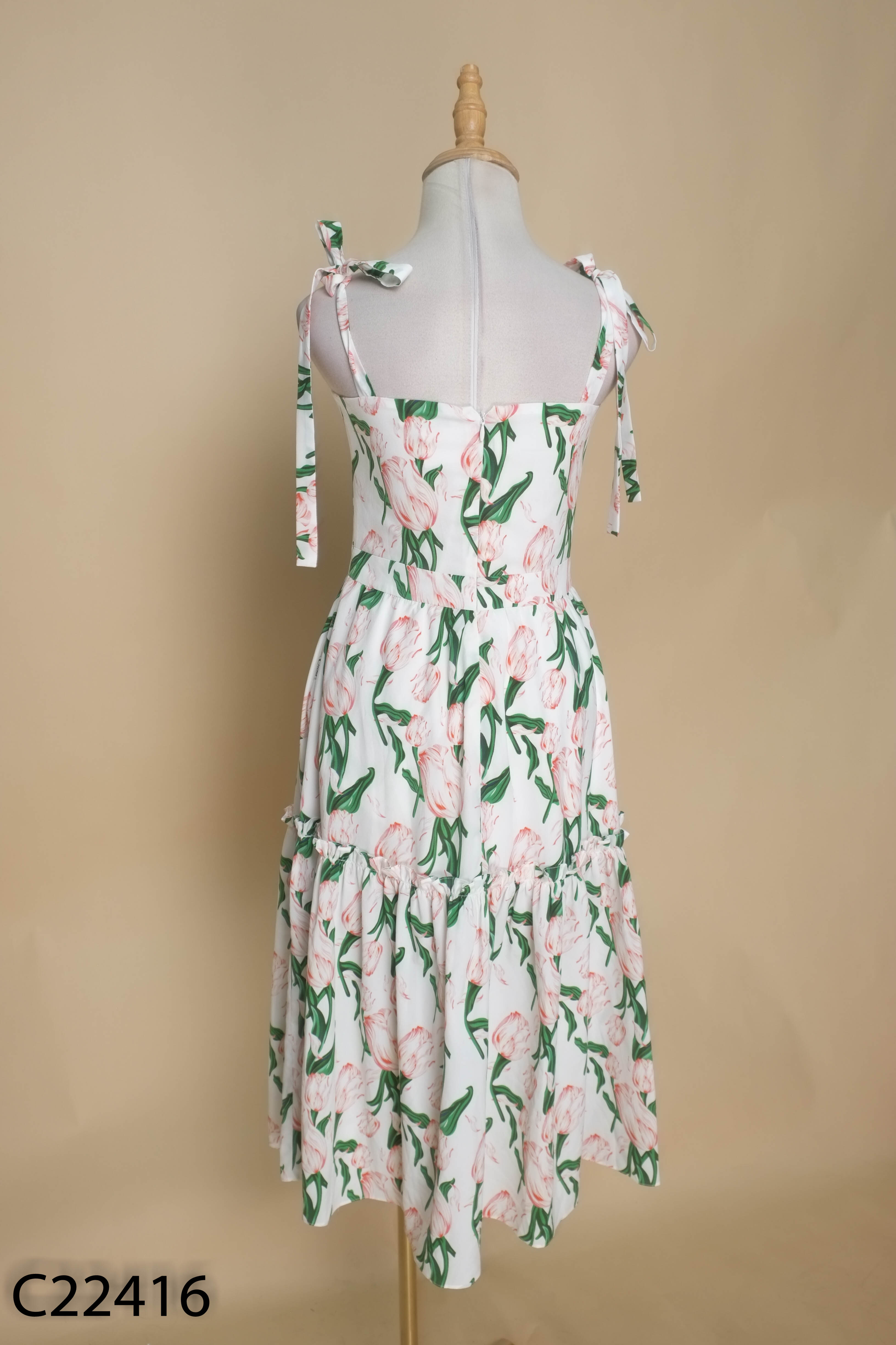 Váy babydoll trắng hai dây ORCHID họa tiết