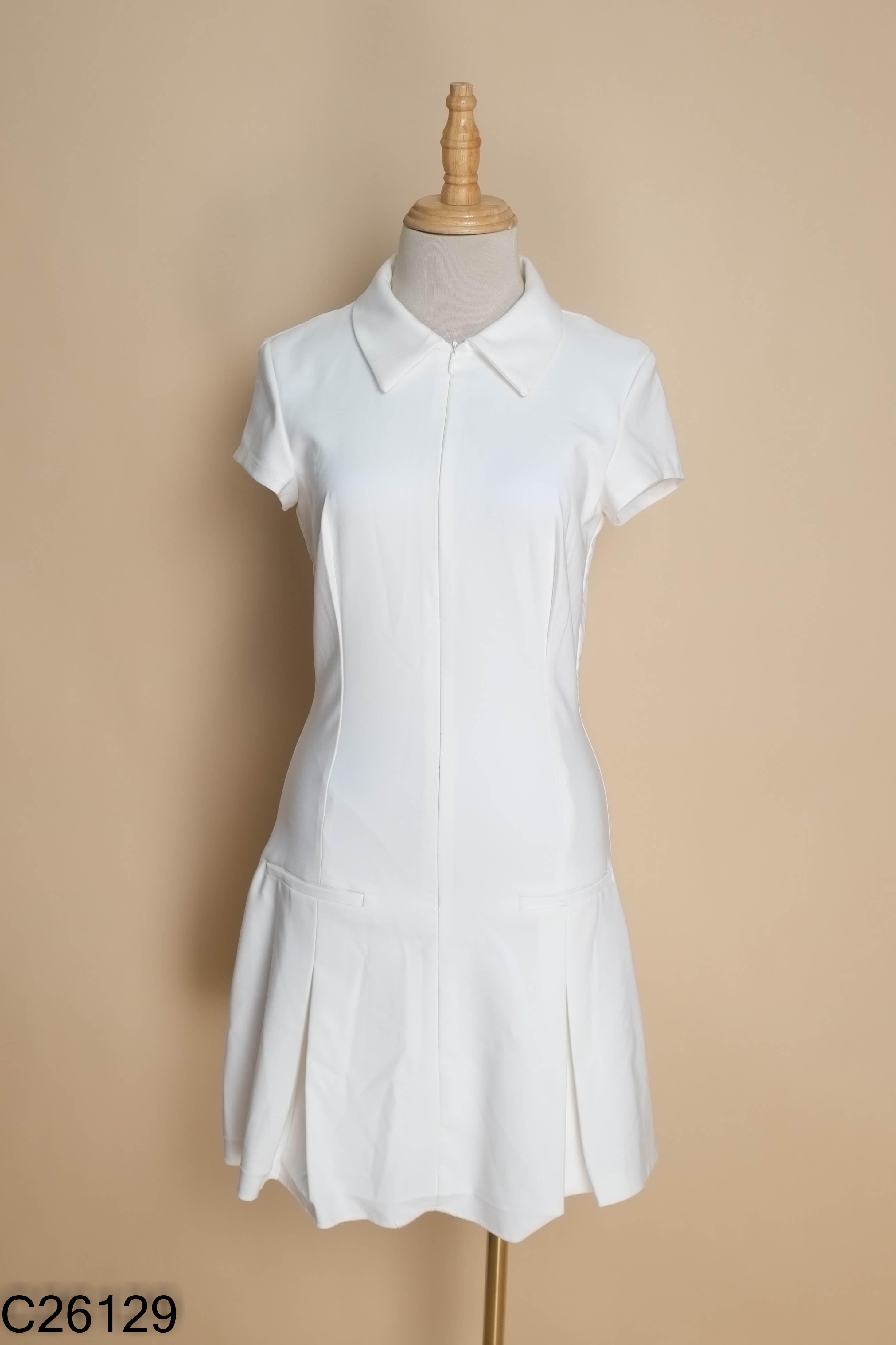 Váy ZARA (cắt tag) trắng kéo khóa