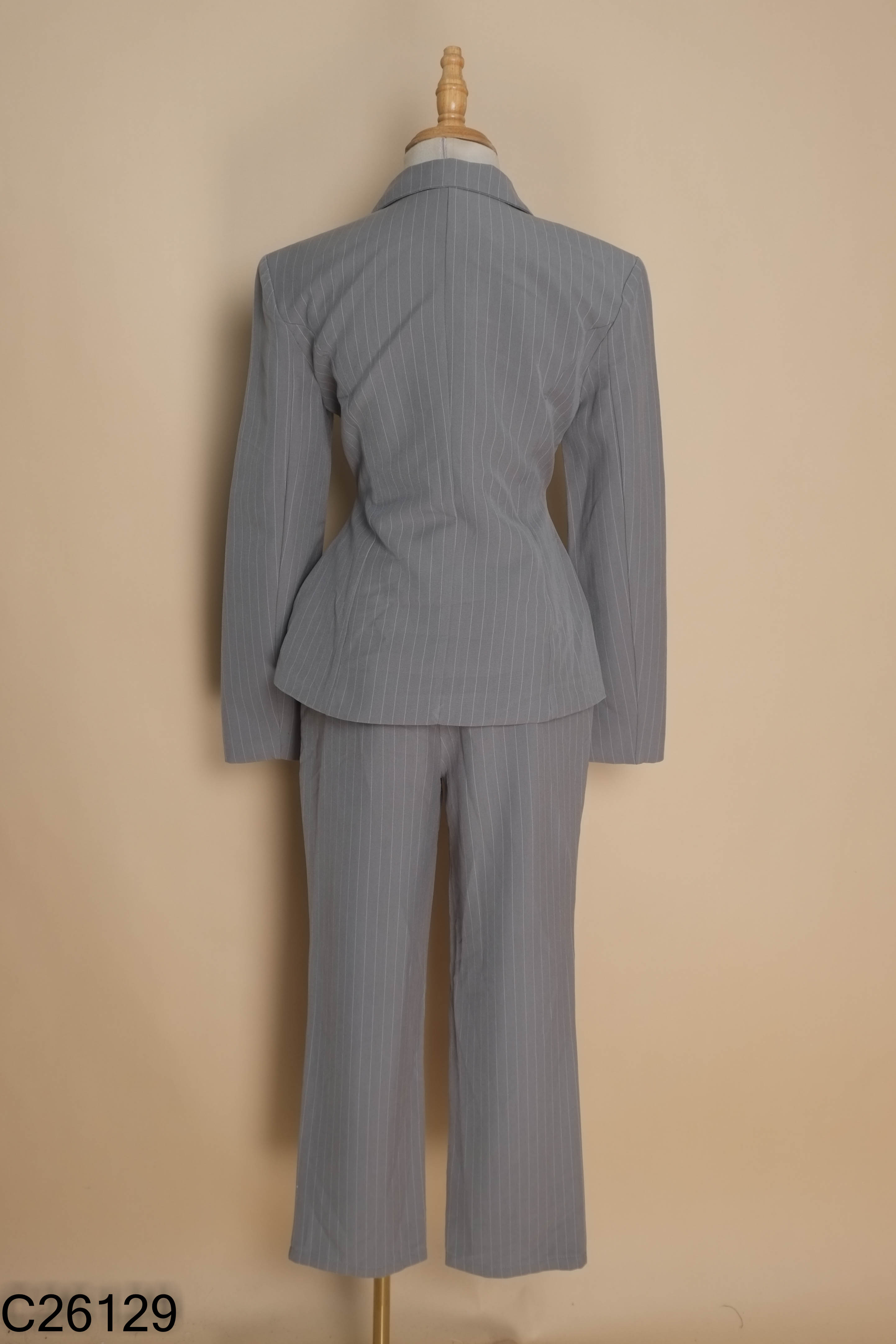 Set LAMIE xám sọc trắng áo blazers + quần dài