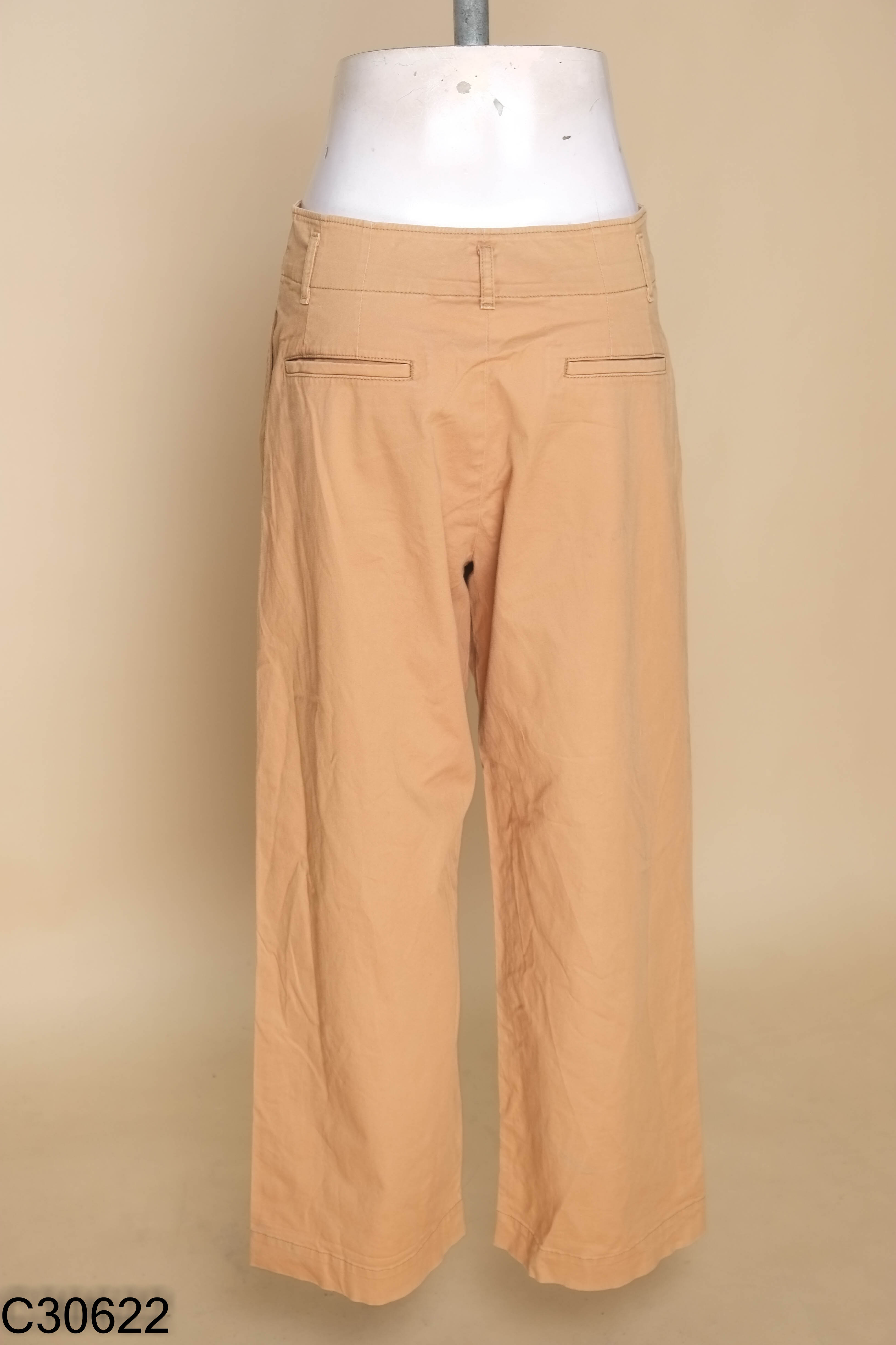 Quần UNIQLO kaki nâu