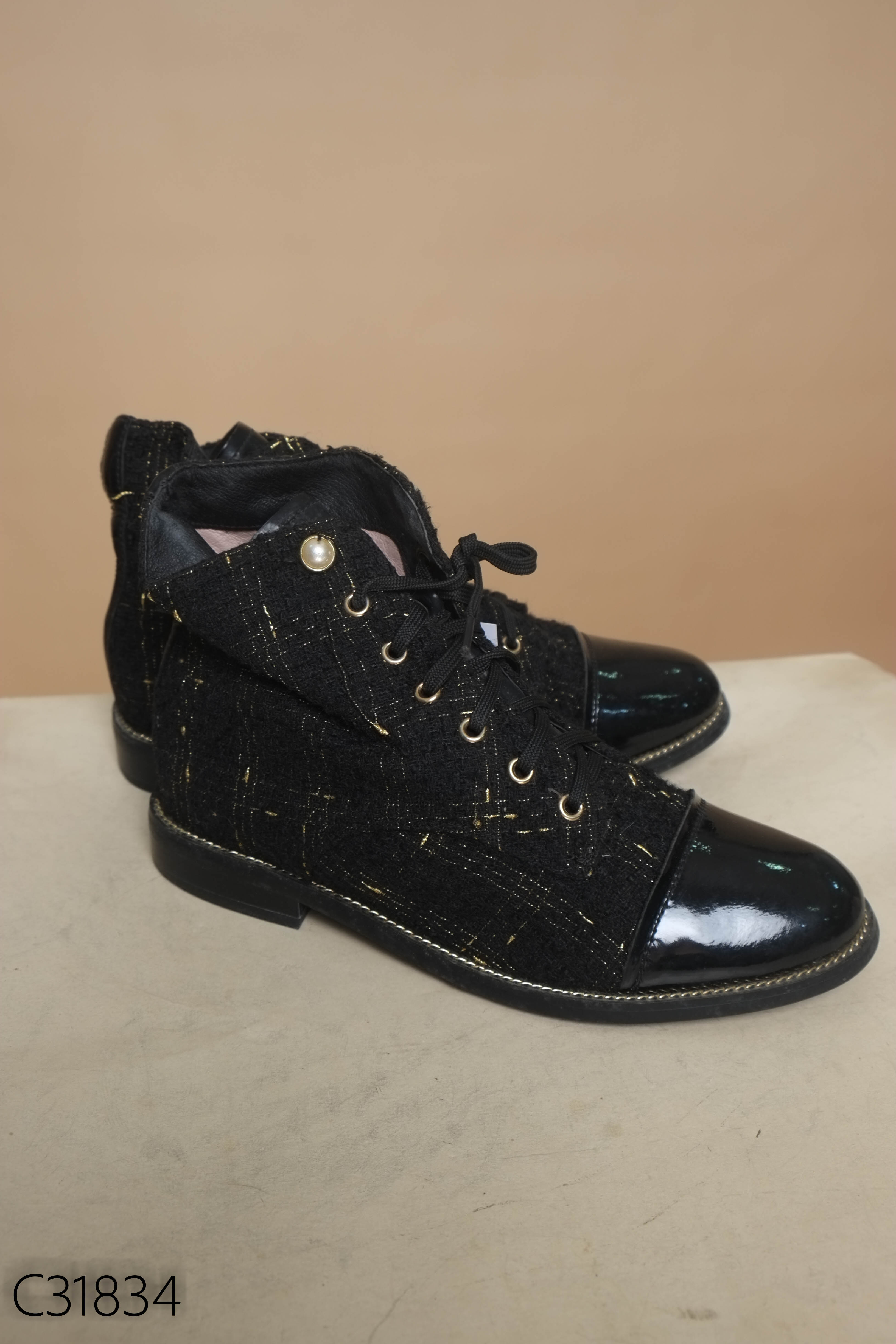 Giầy boots đen dạ phối da bóng