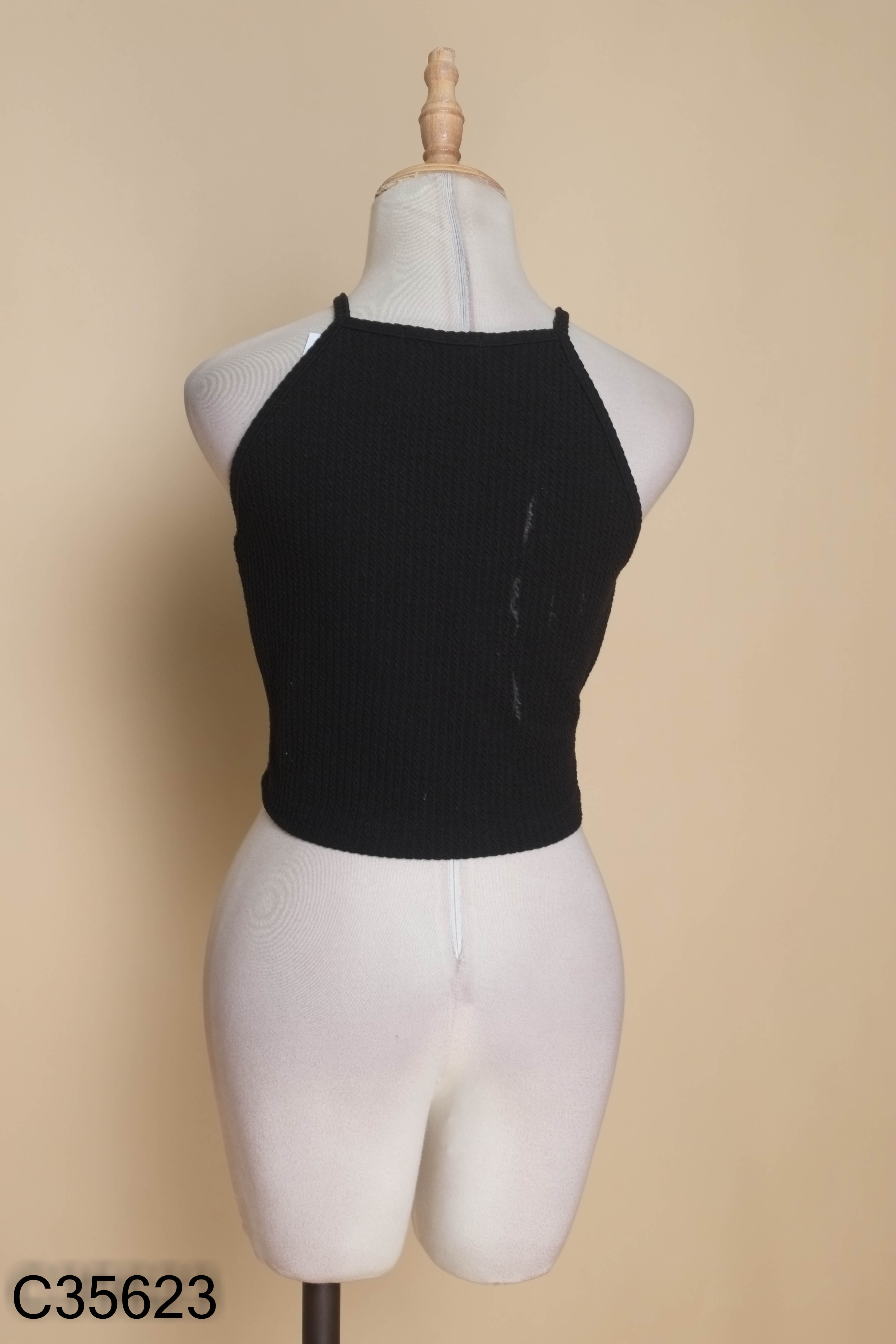 Áo hai dây croptop đen nơ hồng JOIE DES ROSES