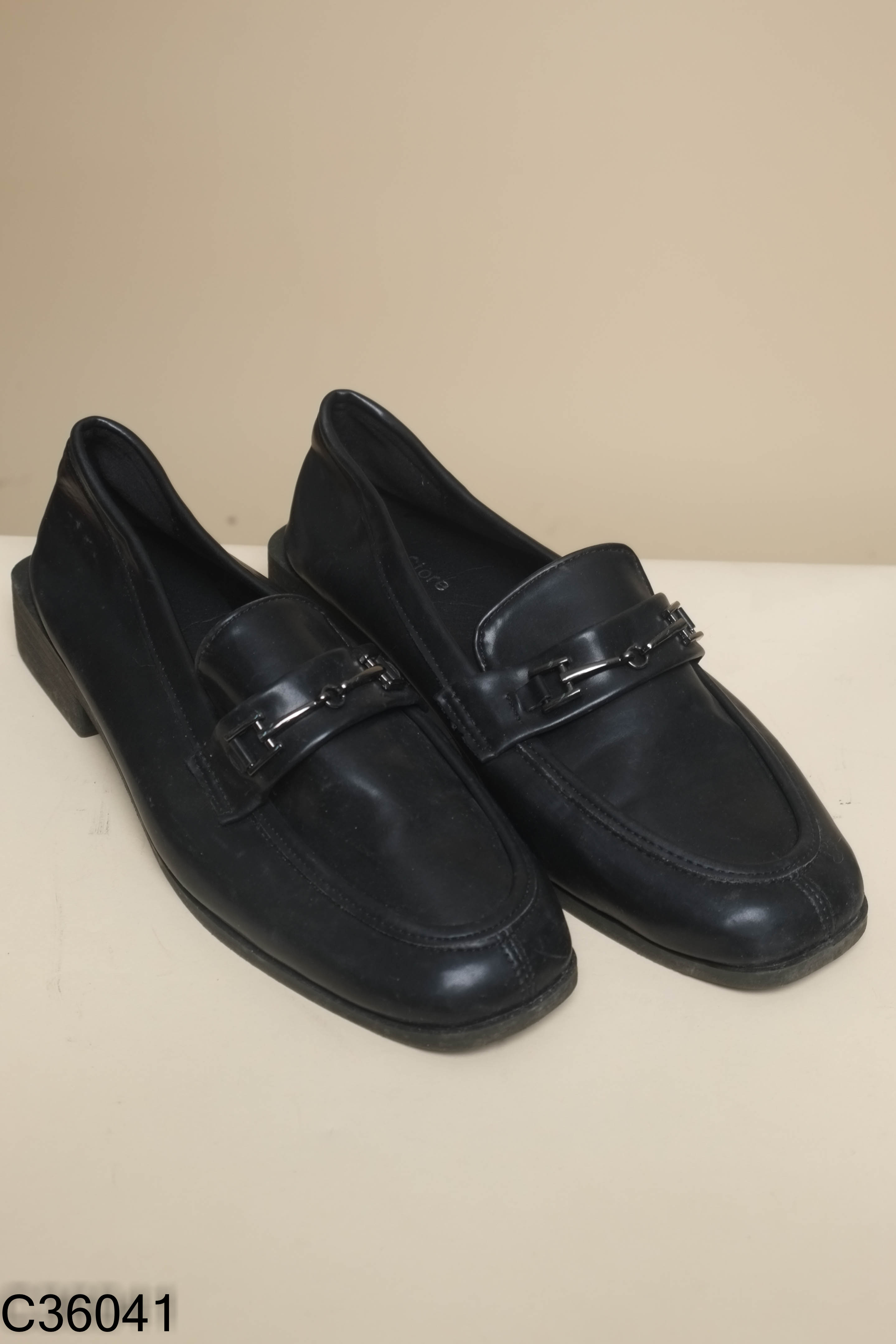 Giày oxford đen
