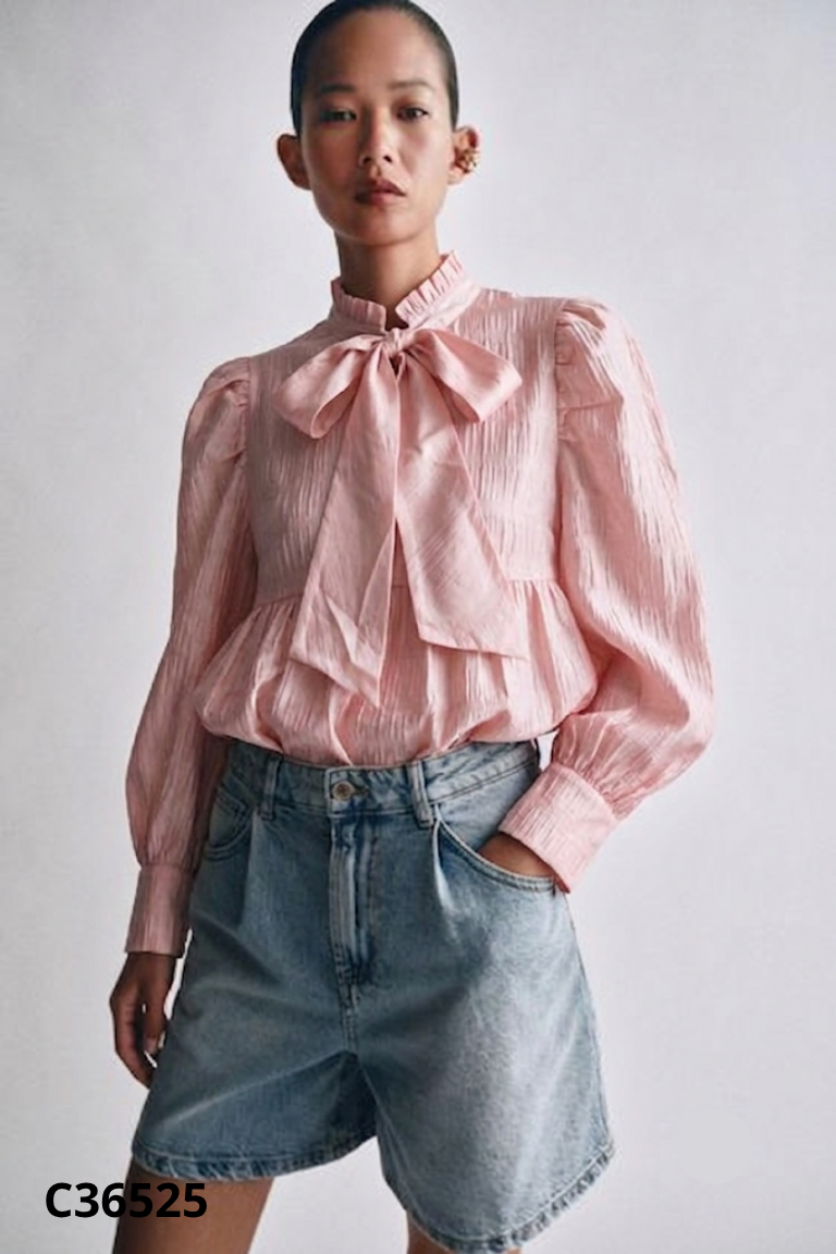 Áo hồng ZARA buộc nơ